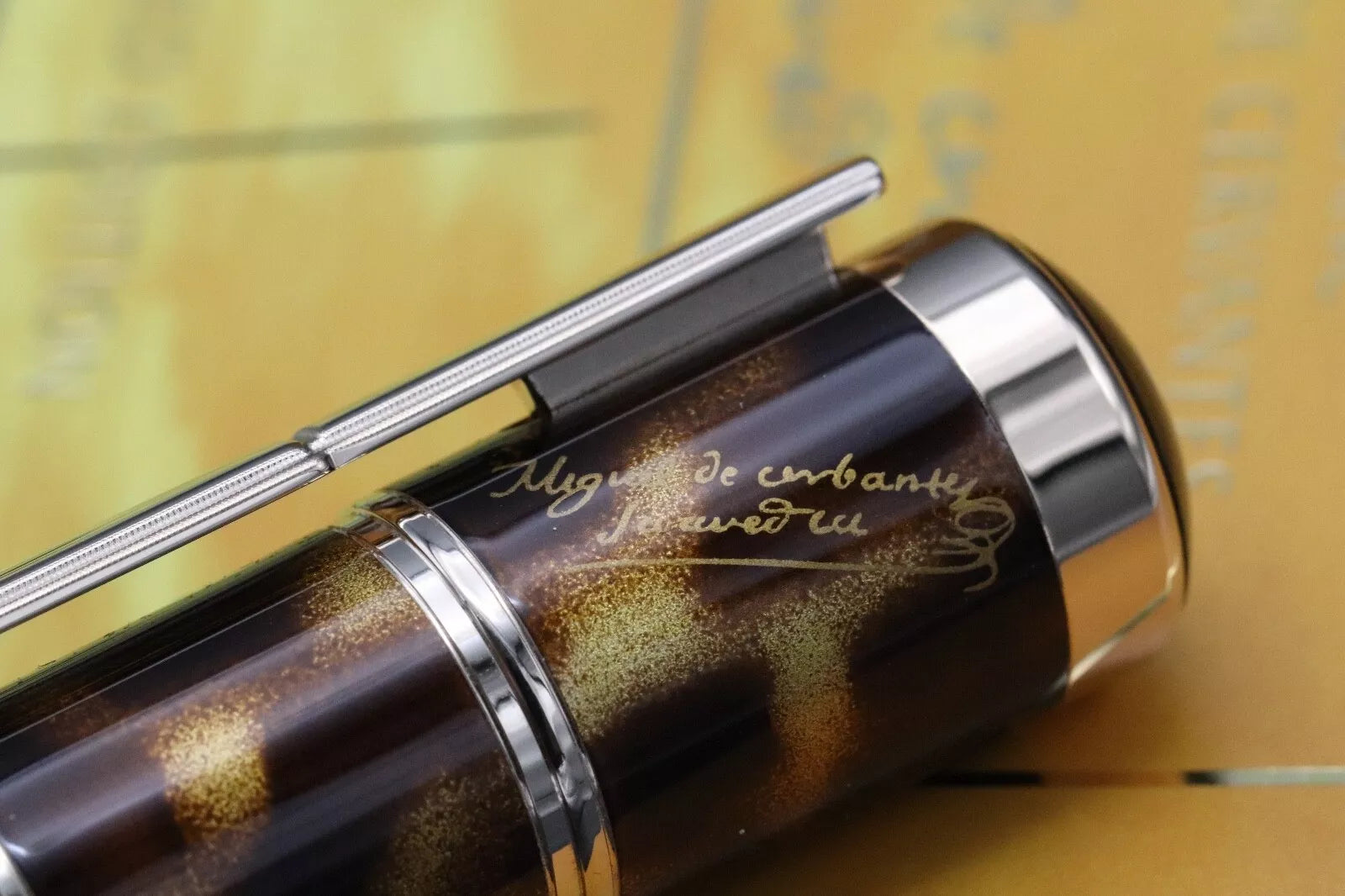 Montblanc Writers Edition Miguel de Cervantes Fountain Pen - UNUSED image 8