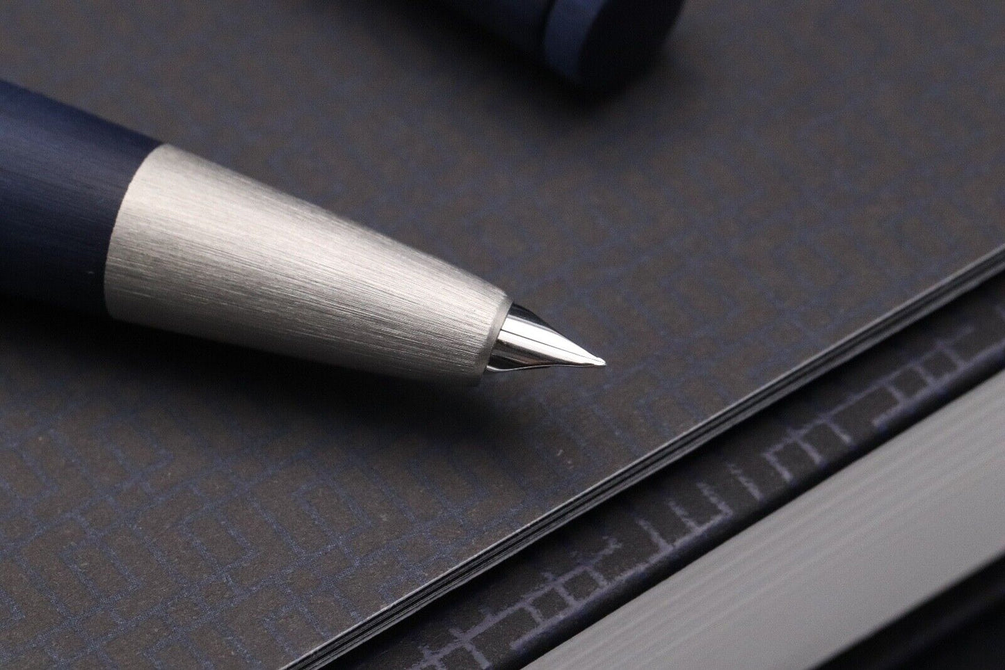Lamy 2000 Bauhaus Blue Limited Edition Fountain Pen – UNUSED image 2