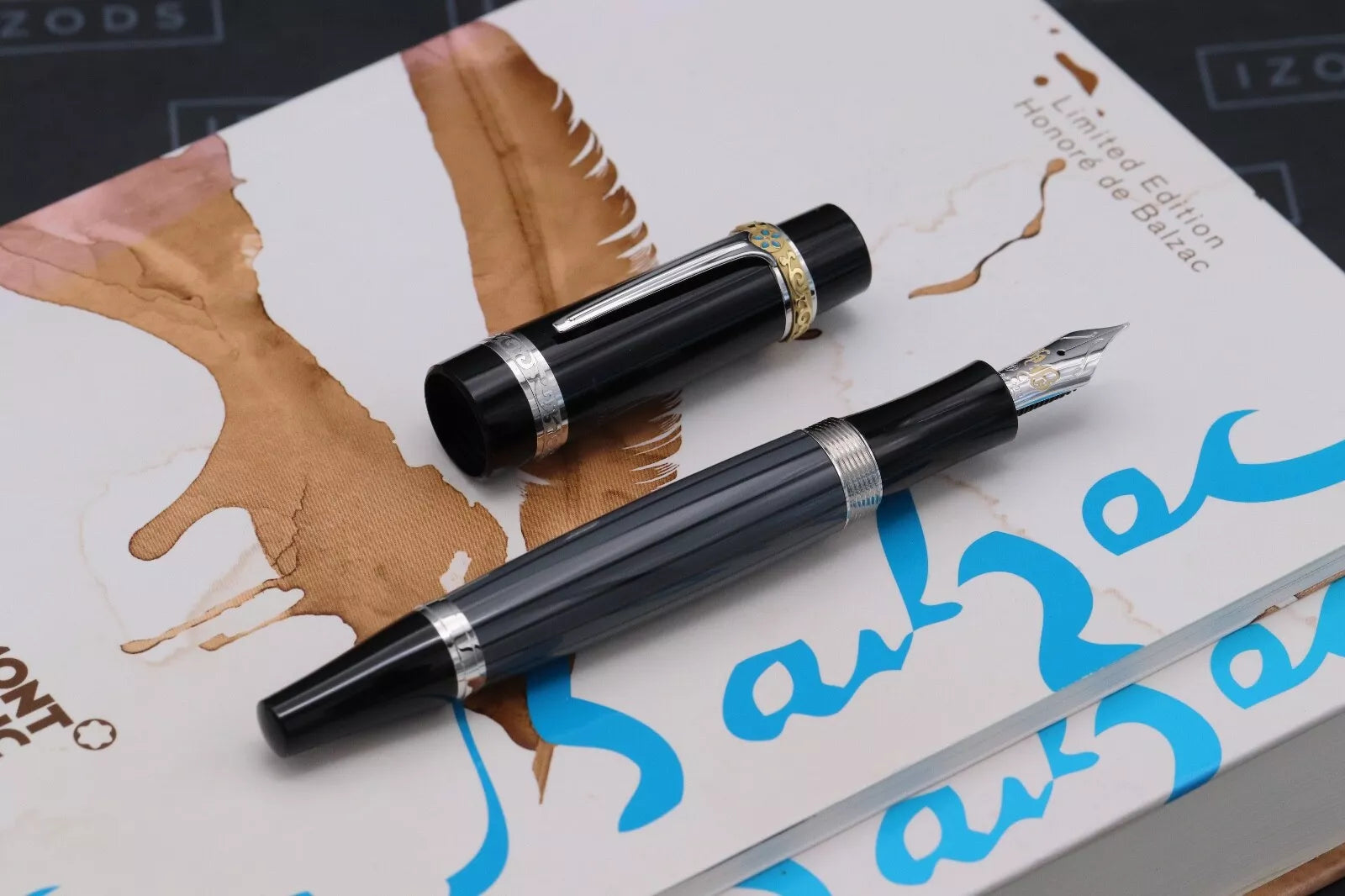 Montblanc Writers Edition Honore de Balzac Fountain Pen - EF Nib image 1