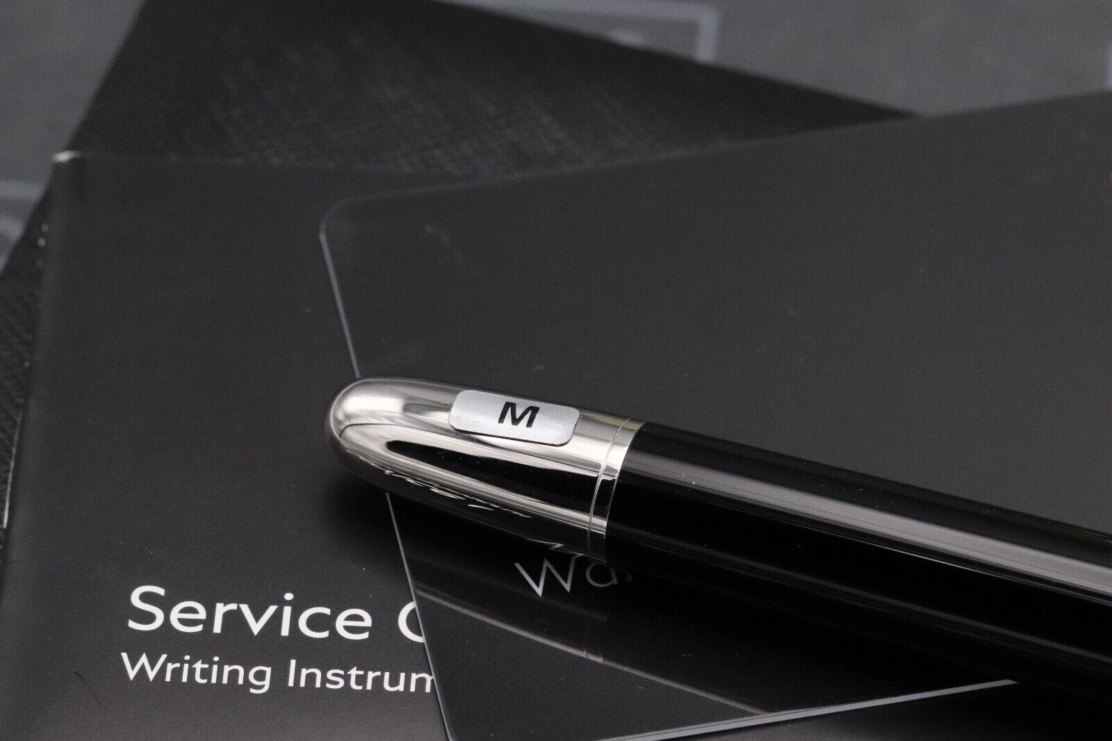 Montblanc Meisterstuck Classsique Geometry Platinum-Coated Fountain Pen - UNUSED image 4