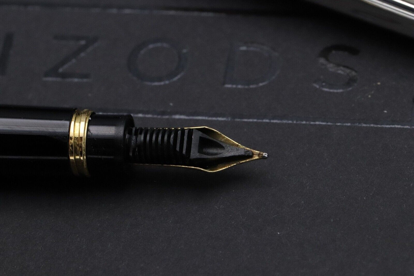 Montblanc Meisterstück 114 Mozart AG925 Solitaire Pinstripe Fountain Pen image 4