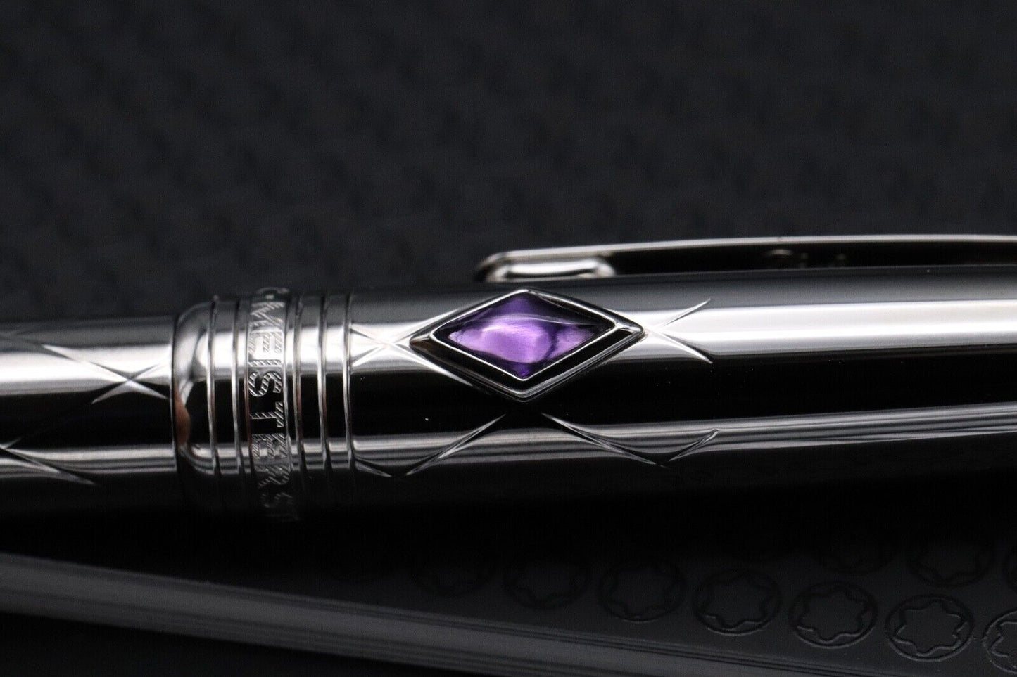Montblanc Meisterstück Mozart Jungle Eyes Amethyst Ballpoint Pen - UNUSED image 2