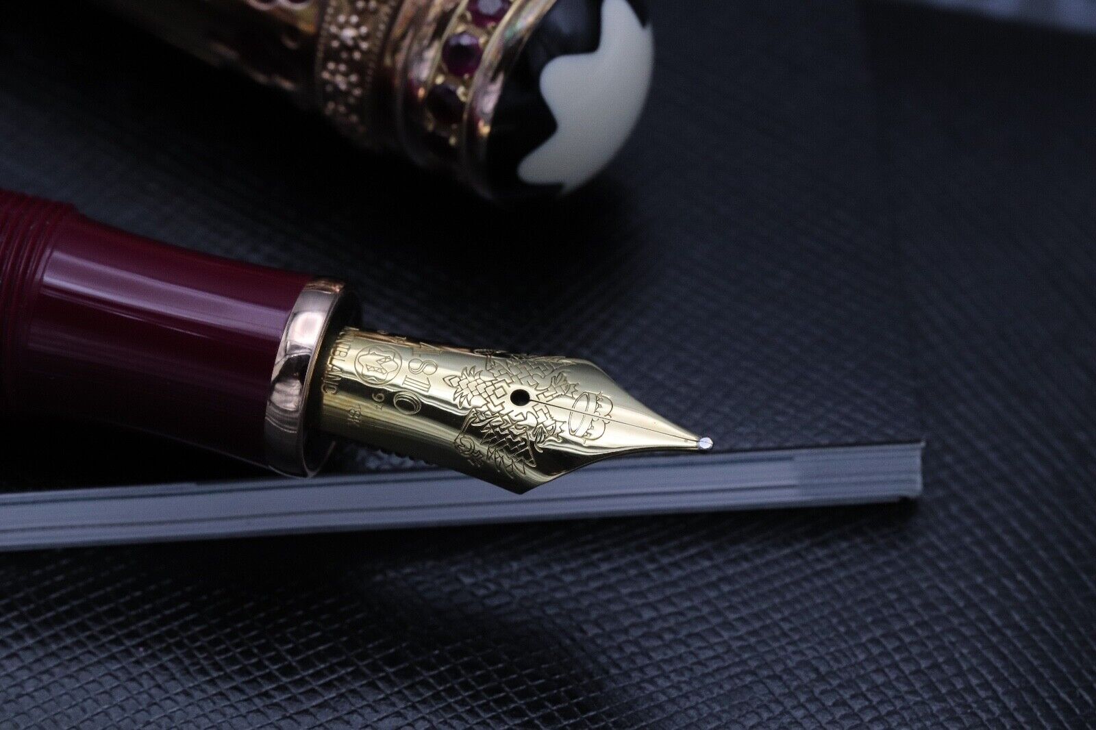 Montblanc Patron of Art Catherine The Great 888 Fountain Pen image 2