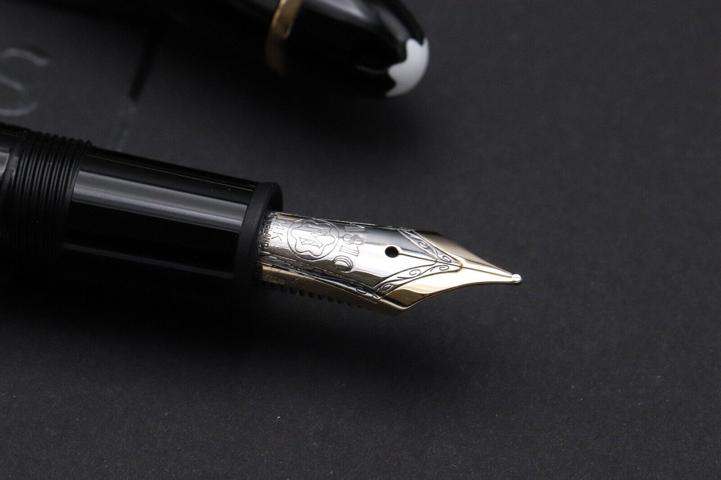 Montblanc Meisterstuck 146 LeGrand Gold-Coated Fountain Pen - Serviced by MB 24 image 2