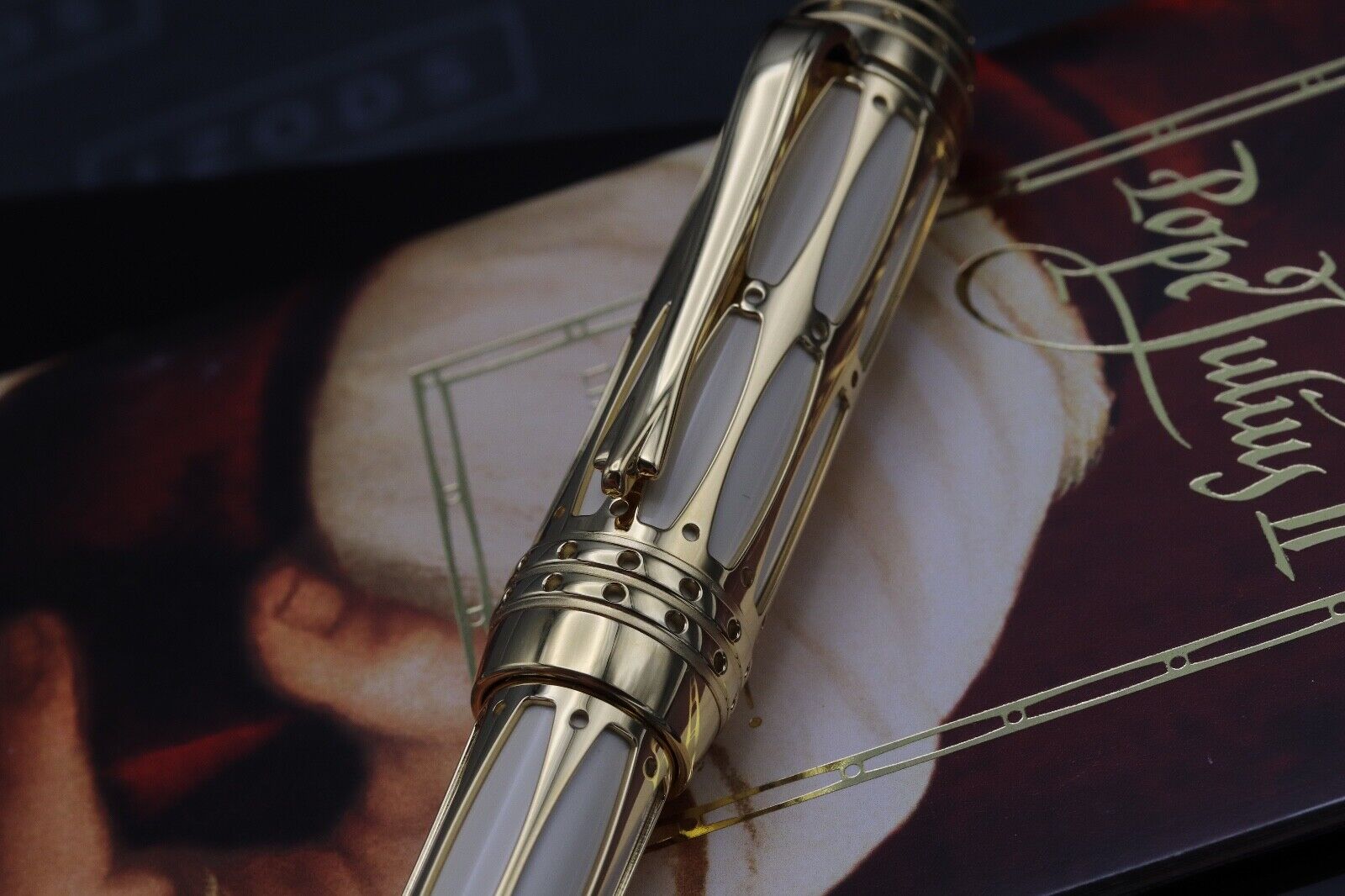 Montblanc Patron of Art Pope Julius II 4810 Fountain Pen - UNUSED - EF NIB image 4