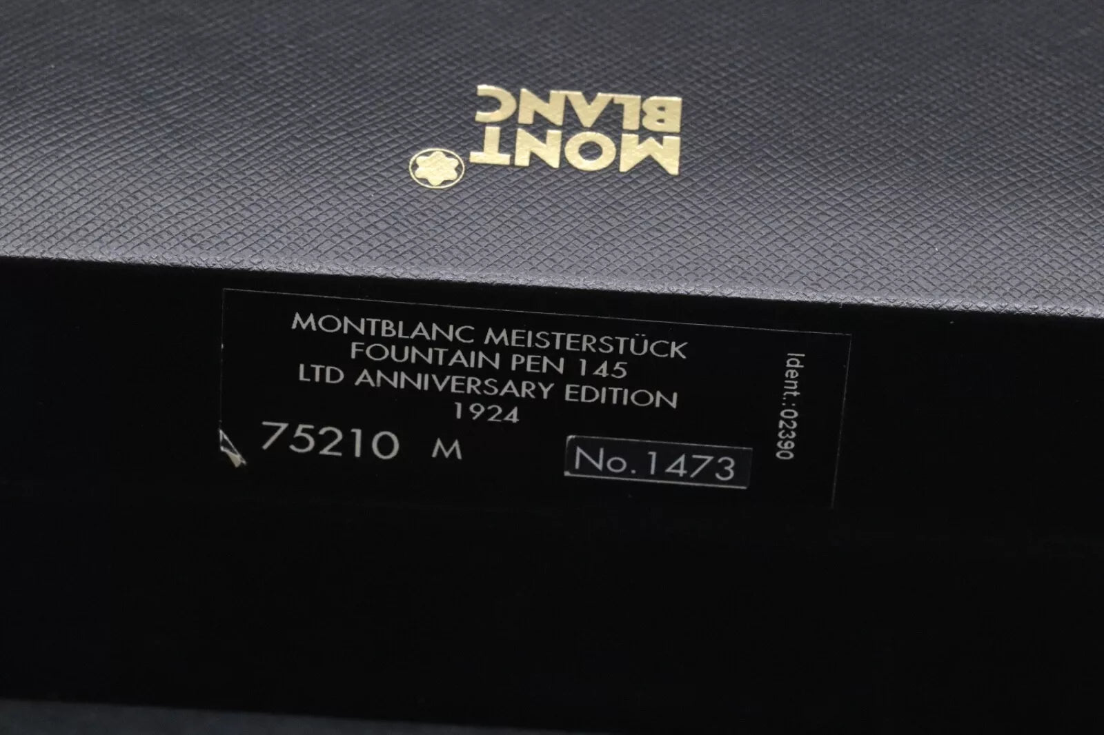 Montblanc Meisterstück 145 Classique 75th Anniversary LE1924 Fountain Pen image 4