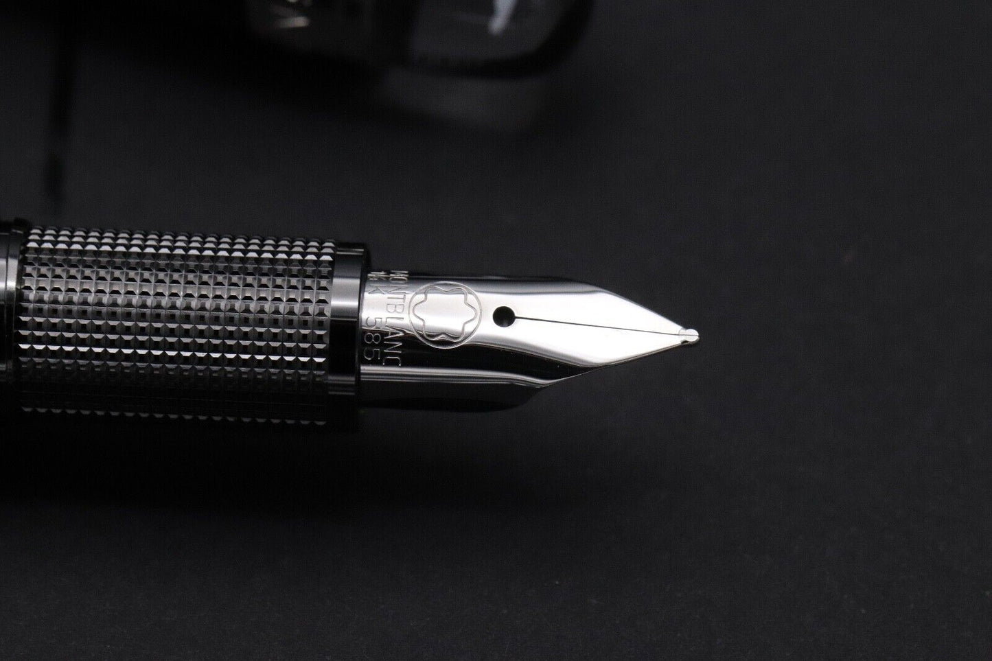 Montblanc Starwalker Platinum Resin Fountain Pen - Serviced by Montblanc Dec 24 image 2