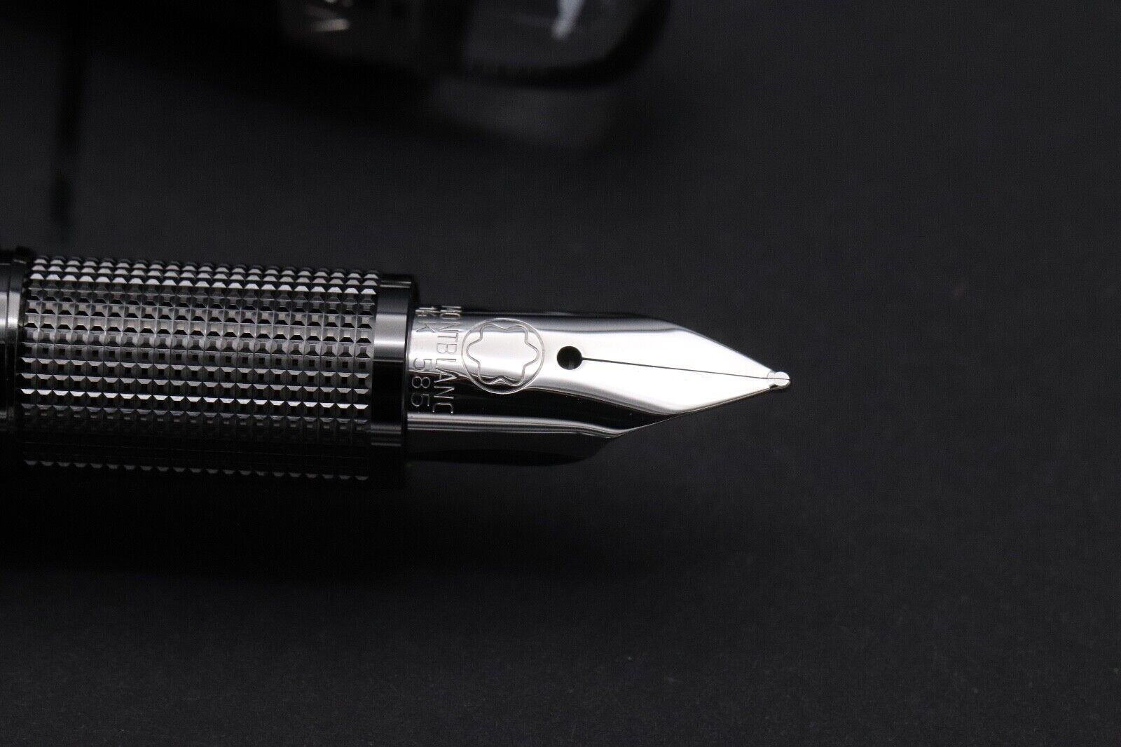 Montblanc Starwalker Platinum Resin Fountain Pen - Serviced by Montblanc Dec 24 image 2
