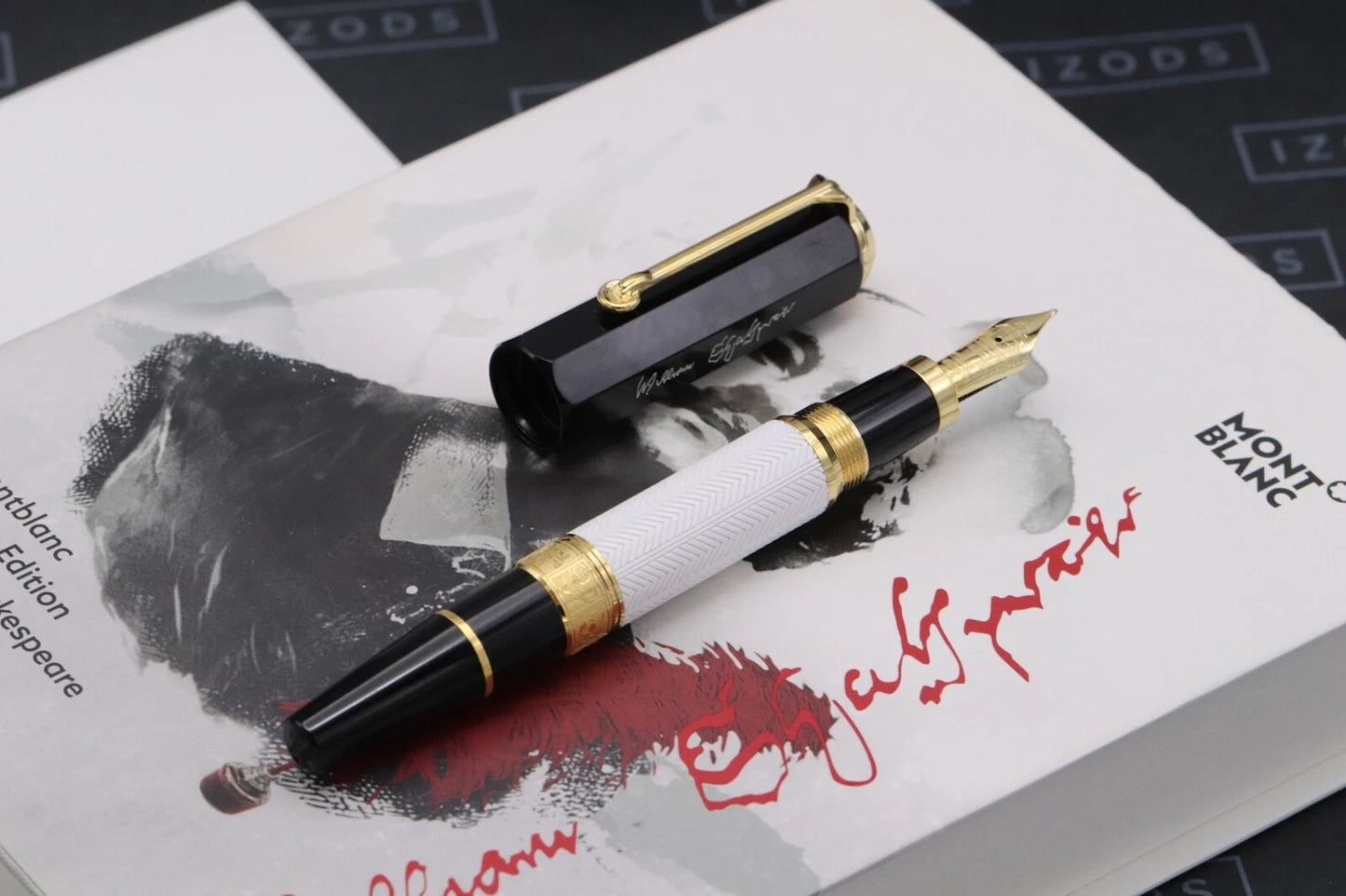 Montblanc Writers Edition William Shakespeare Fountain Pen - OM Nib image 1