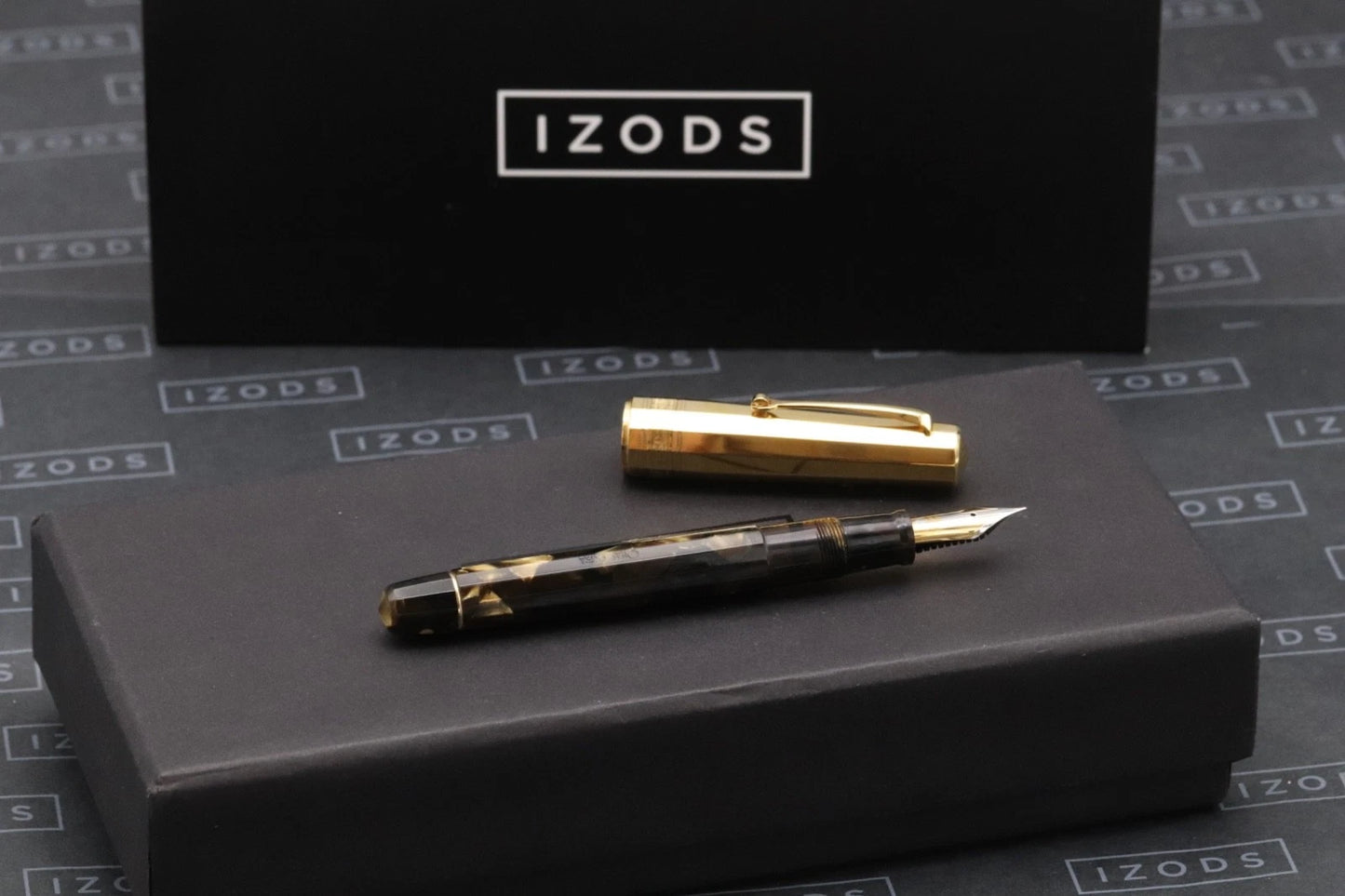 Omas Paragon Autunno Celluloid Preziose Fountain Pen