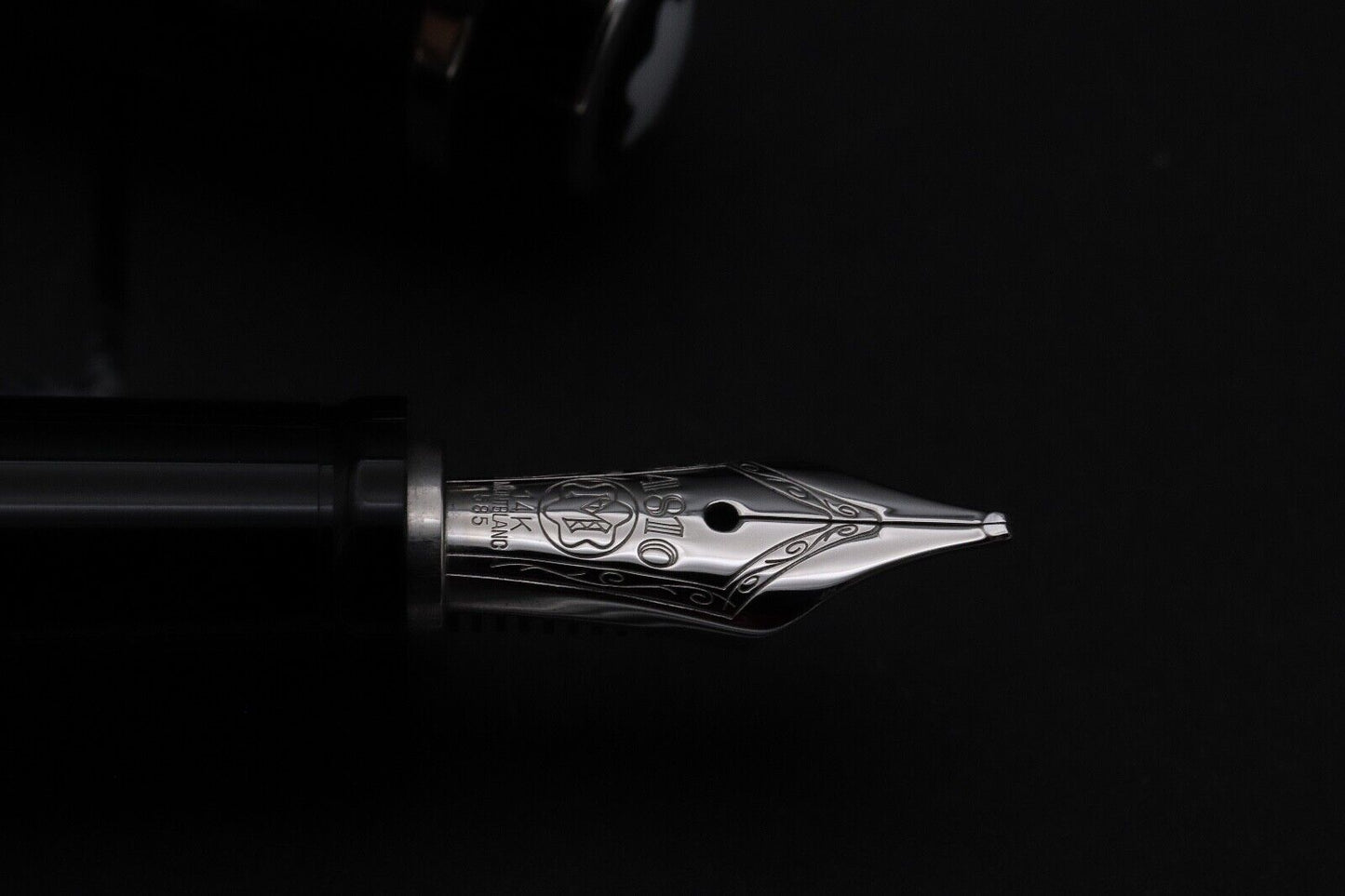 Montblanc Boheme Noir Fountain Pen - OB Nib image 2