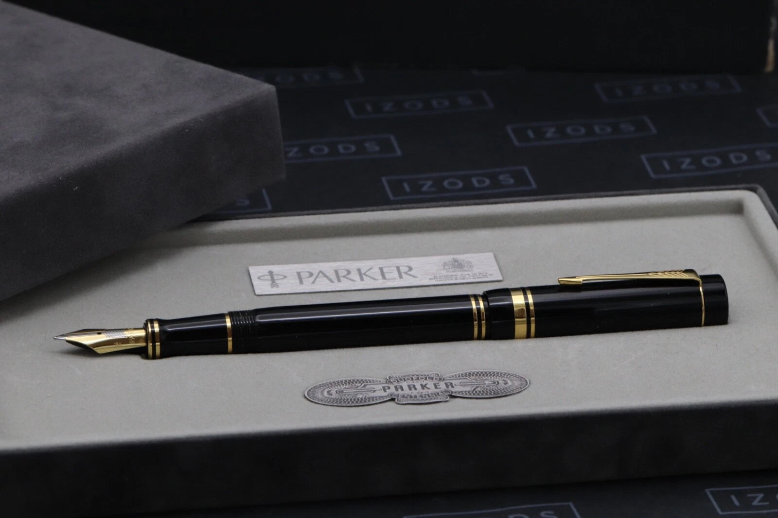Parker Duofold Centennial Black Gold Fountain Pen - 1987 image 5