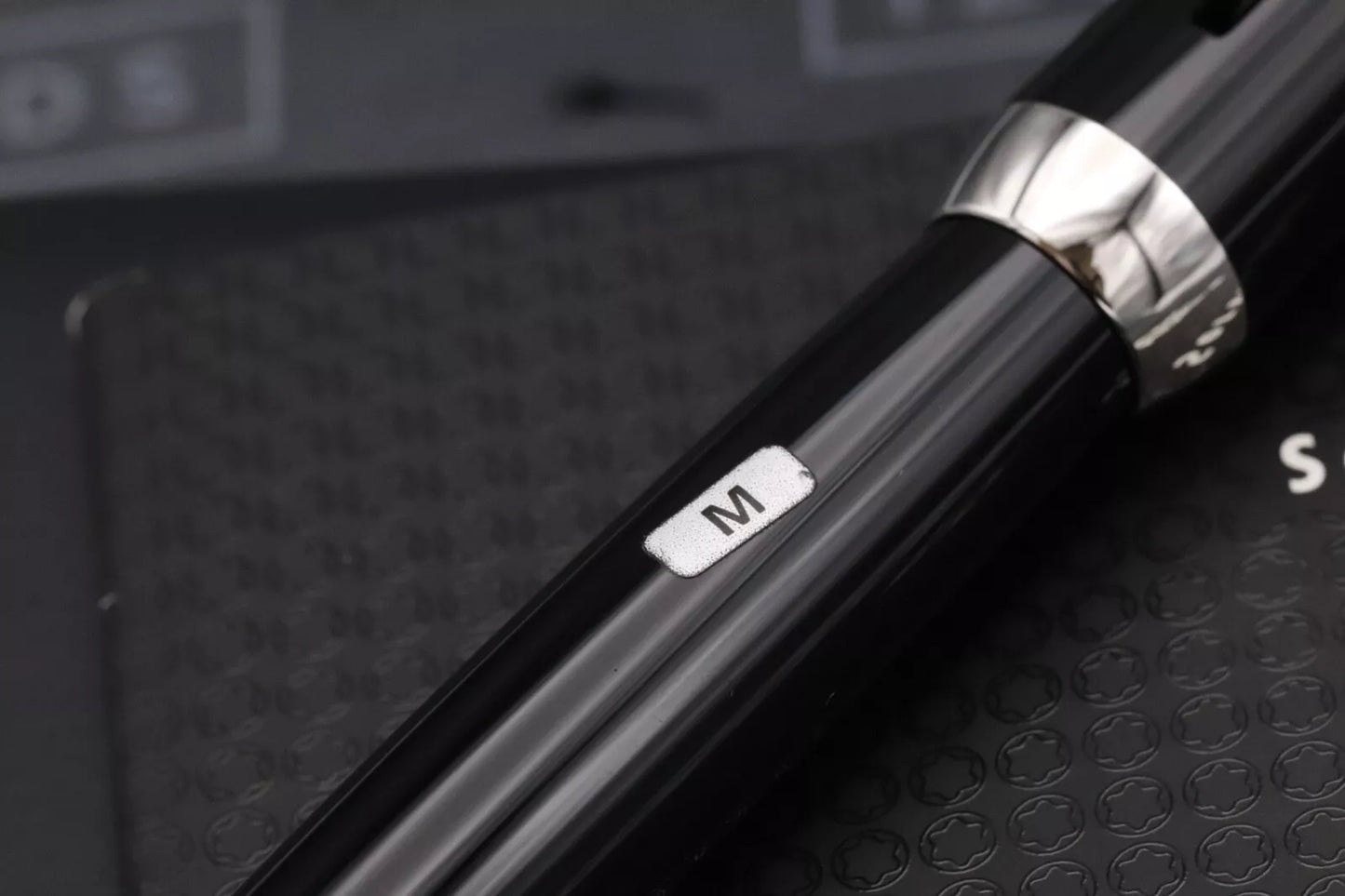 Montblanc Boheme XL Platinum Line No Stone Fountain Pen image 7