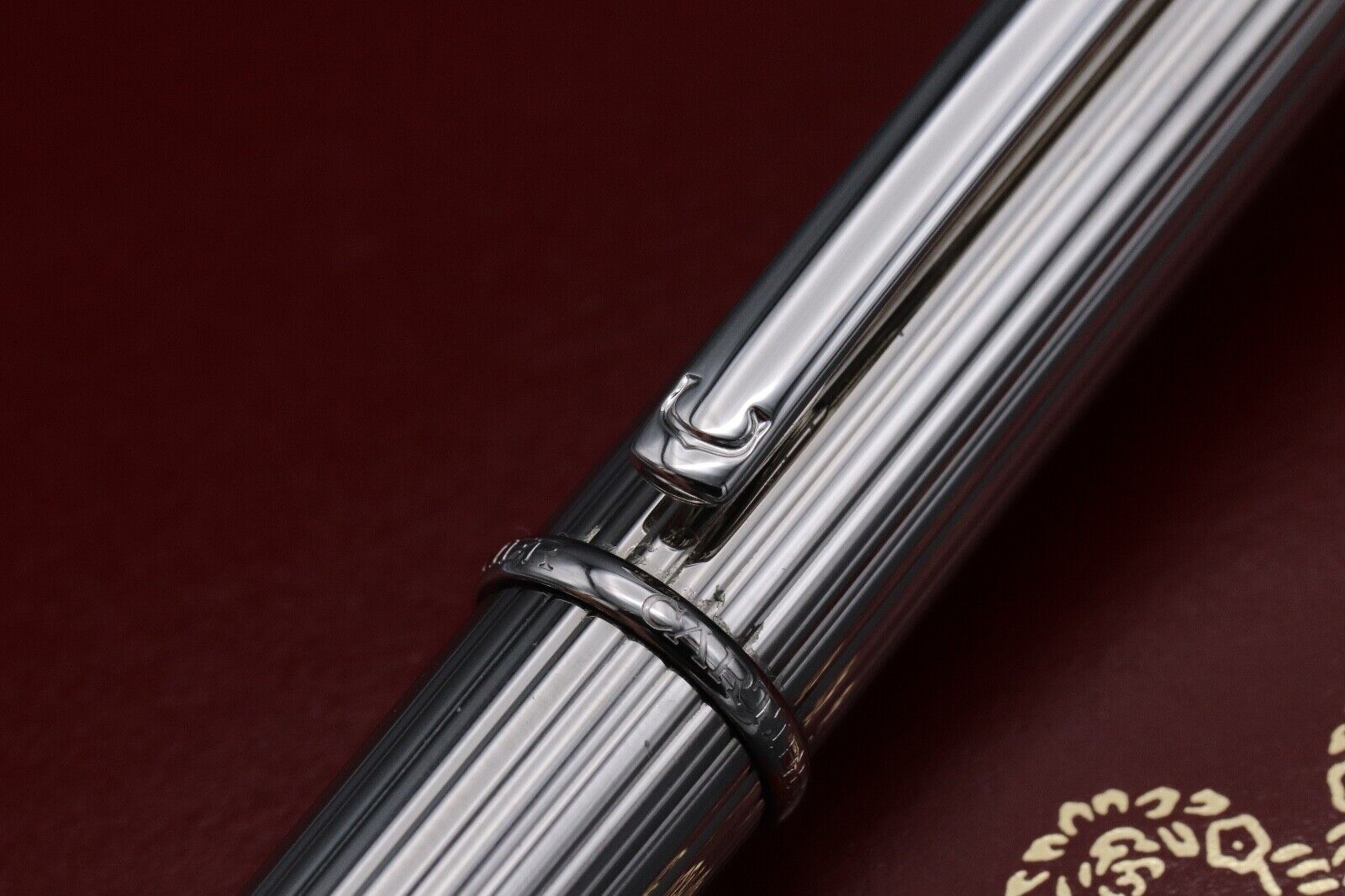 Cartier Diabolo Platinum-Plated Godron Ballpoint Pen image 2