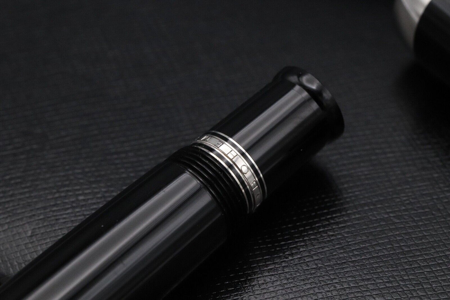 Montblanc Boheme XL Platinum Line No Stone Fountain Pen - Fine Nib image 4