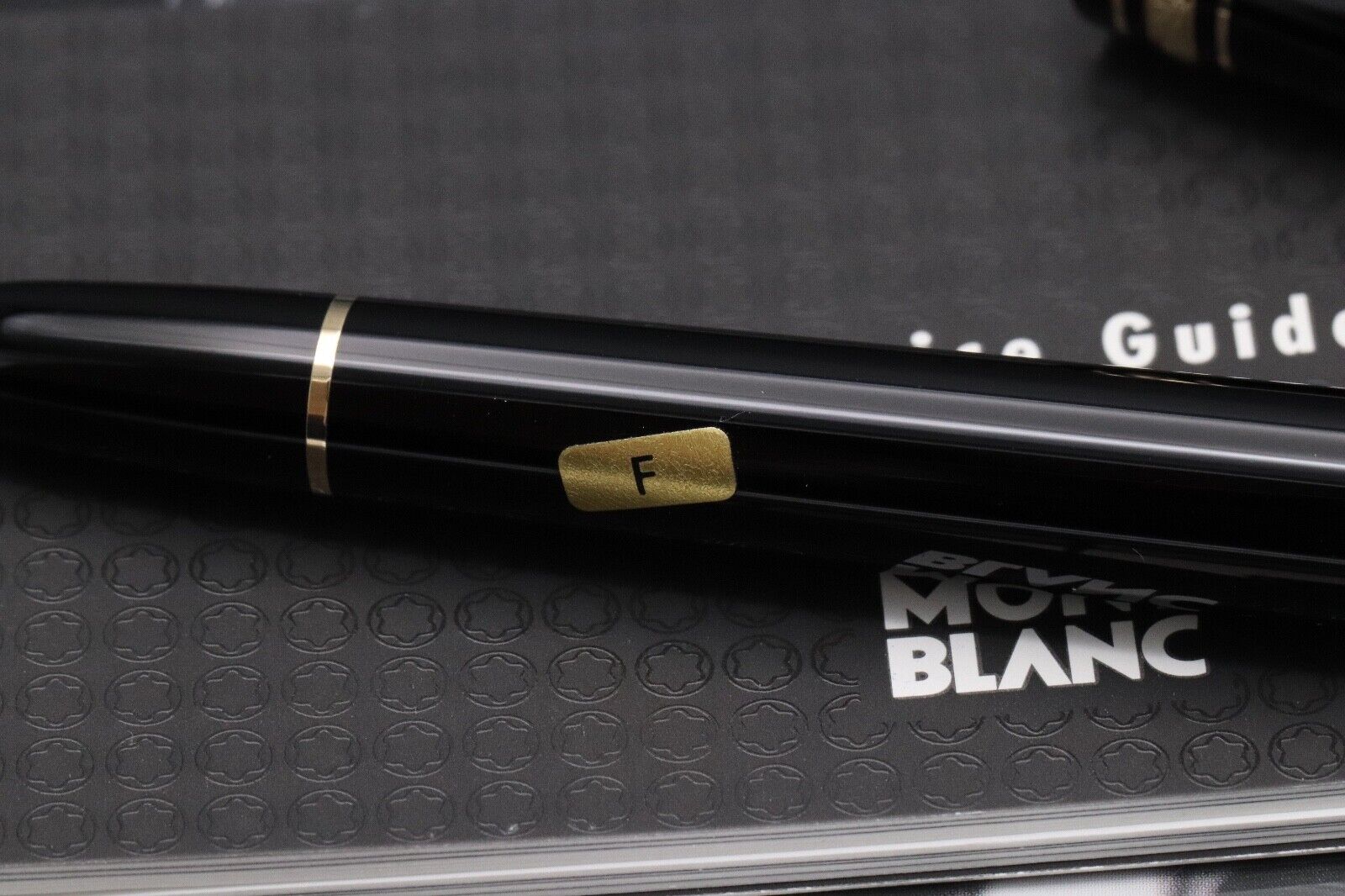 Montblanc Meisterstuck Chopin Classique Gold Line Fountain Pen - UNUSED - Fine image 3