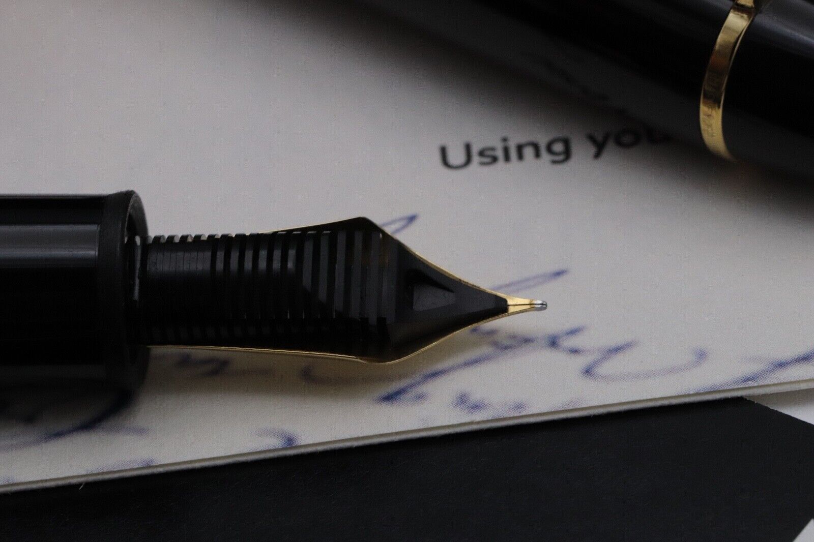 Montblanc Meisterstuck 149 Calligraphy Flex Fountain Pen - UNUSED image 3