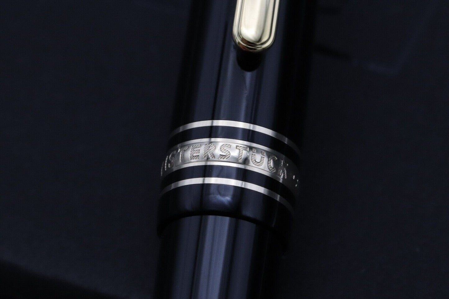 Montblanc Meisterstuck 145 Classique Gold Coated Fountain Pen image 3