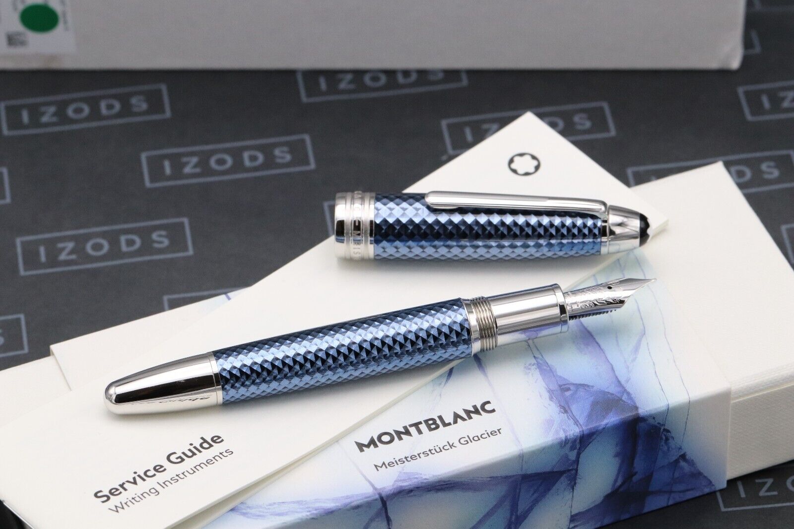 Montblanc Meisterstuck 146 LeGrand Glacier Solitaire Fountain Pen image 1