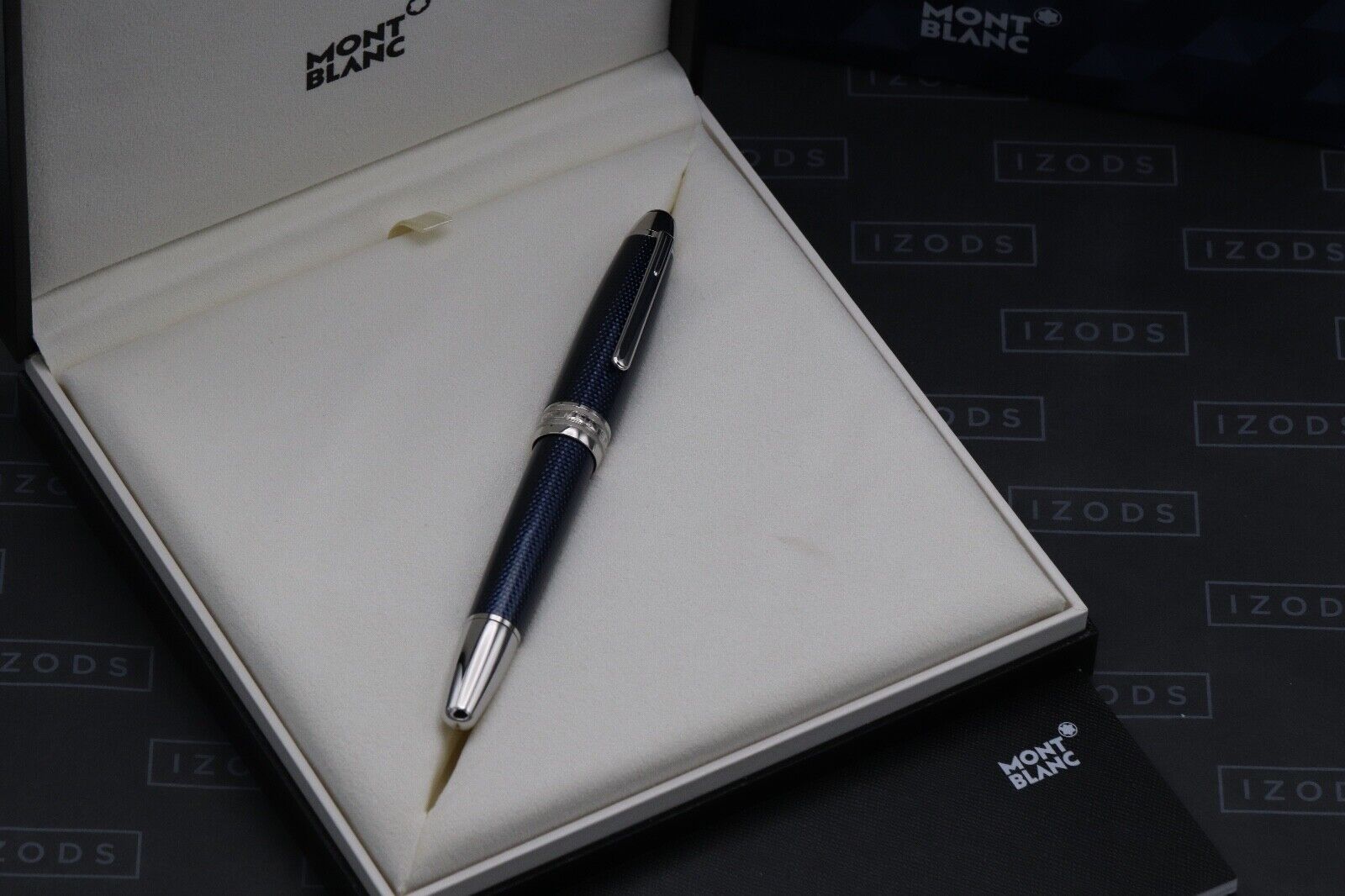 Montblanc Meisterstück LeGrand Blue Hour Fountain Pen image 7