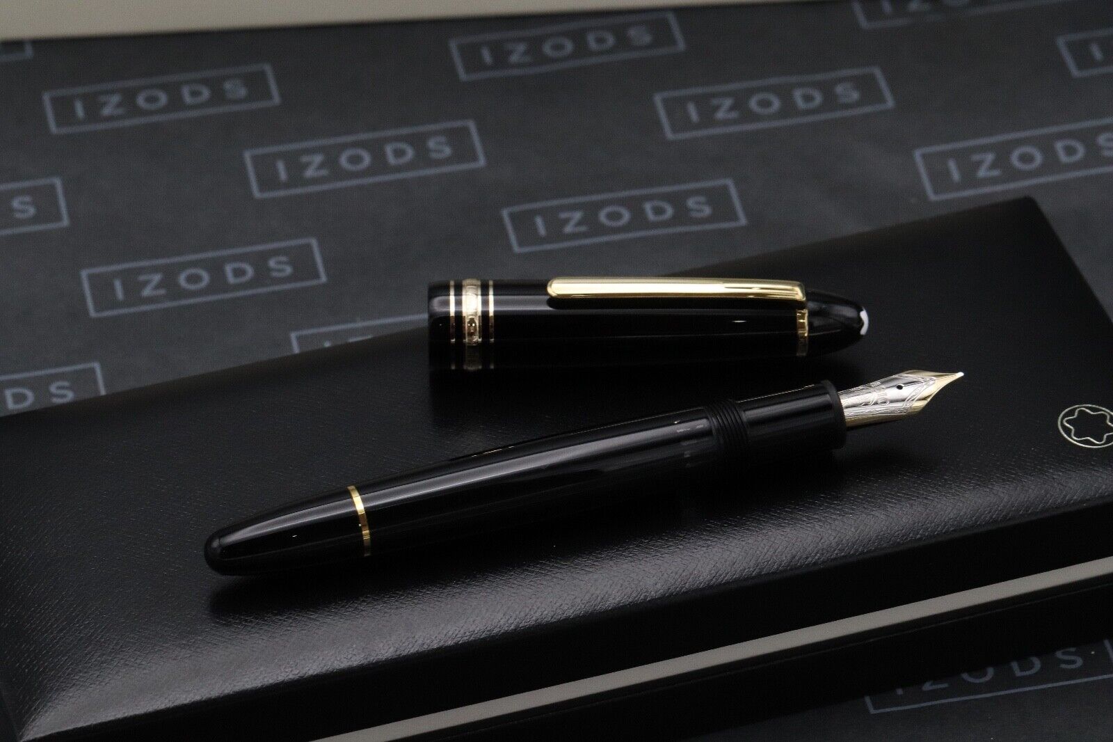 Montblanc Meisterstuck 146 LeGrand Gold-Coated Fountain Pen image 1