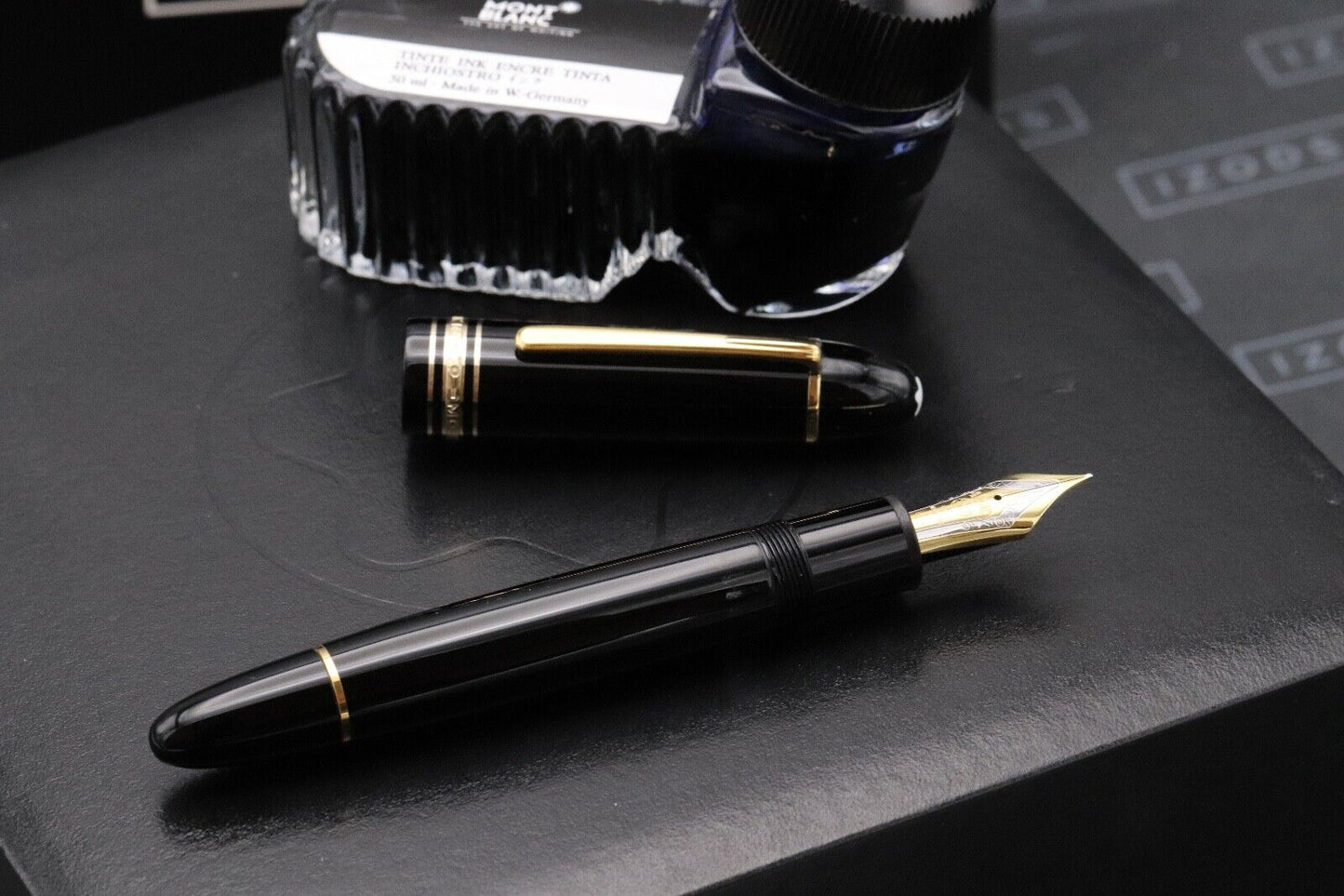 Montblanc Meisterstuck 149 Gold-Coated Fountain Pen image 1
