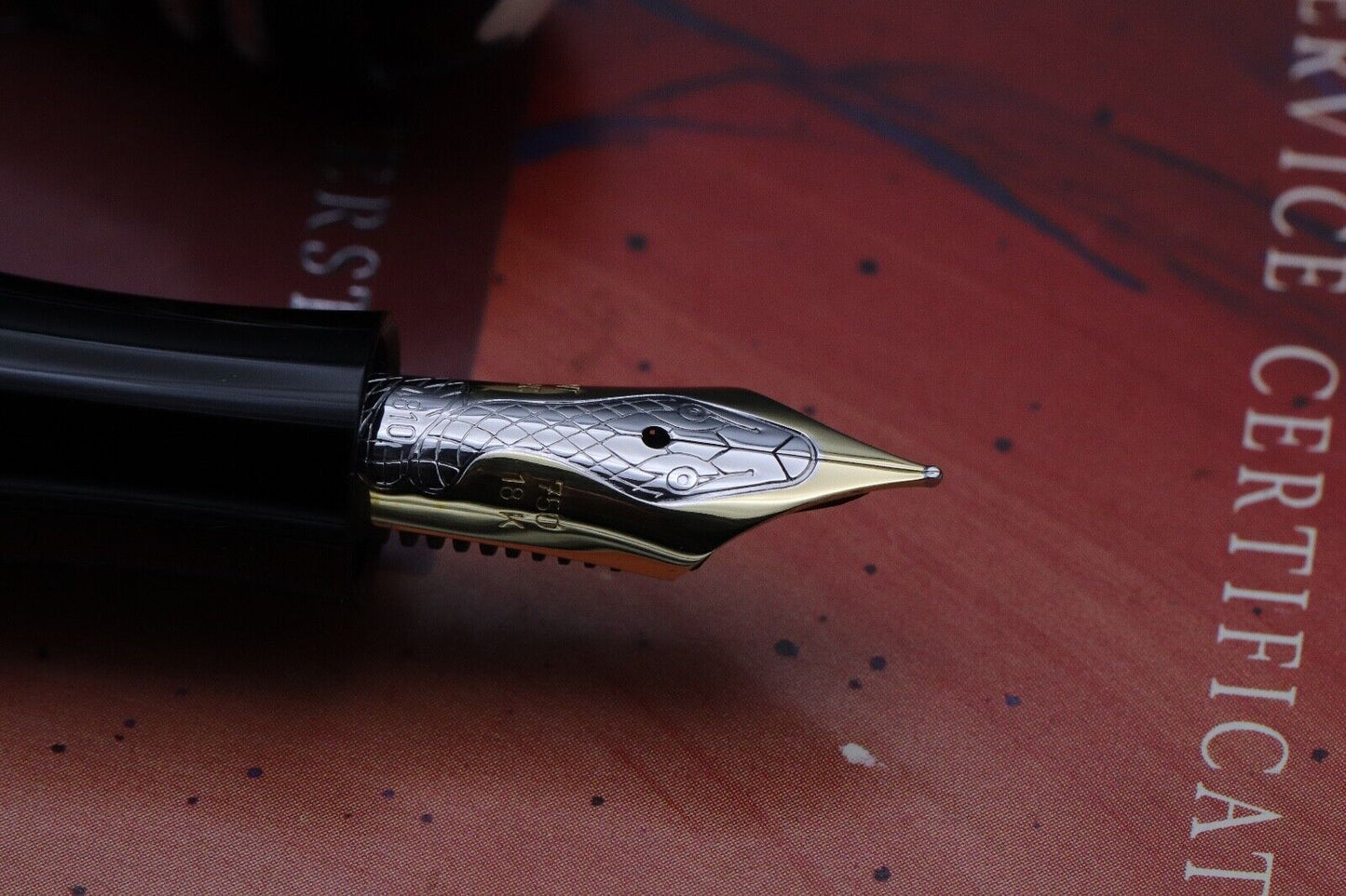 Montblanc Writers Edition Agatha Christie Fountain Pen - Fine Nib - UNUSED image 2