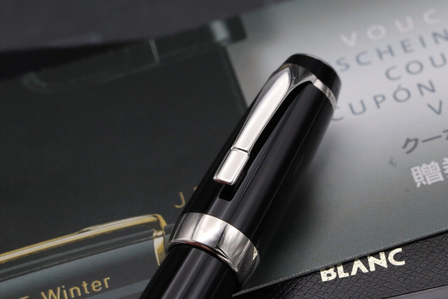 Montblanc Boheme Platinum Line No Stone Fountain Pen - Broad Nib image 4