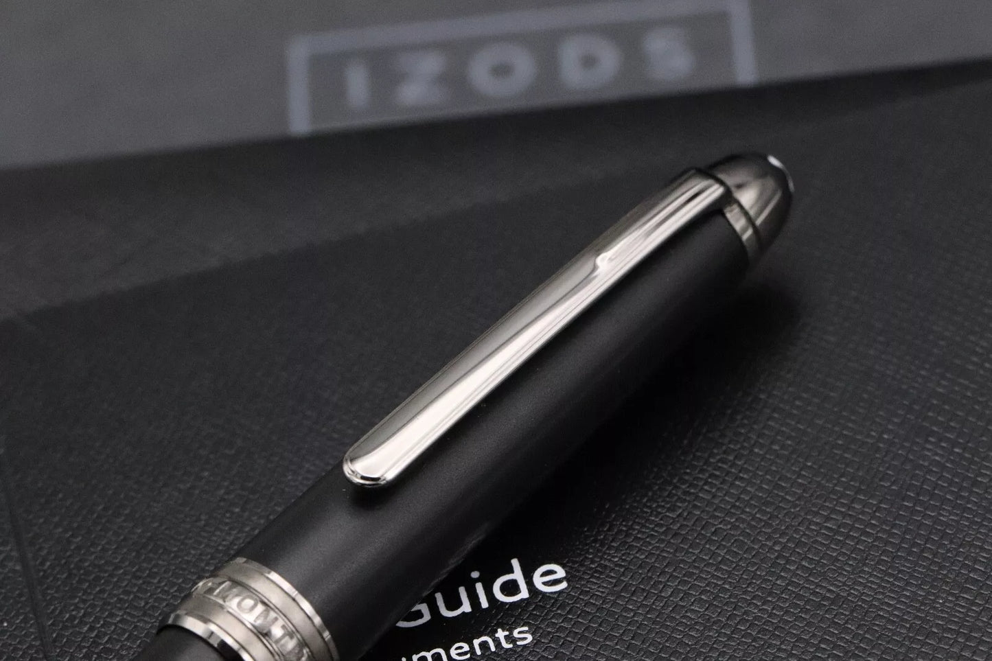 Montblanc Meisterstuck Classique Ultra Black Rollerball / Fineliner Pen image 2