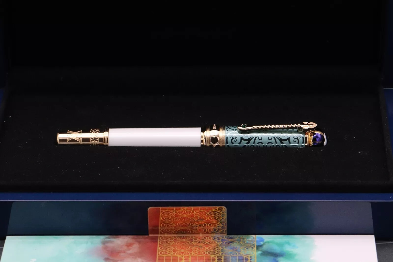 Montblanc Patron of Art Homage to Victoria 4810 Fountain Pen image 11