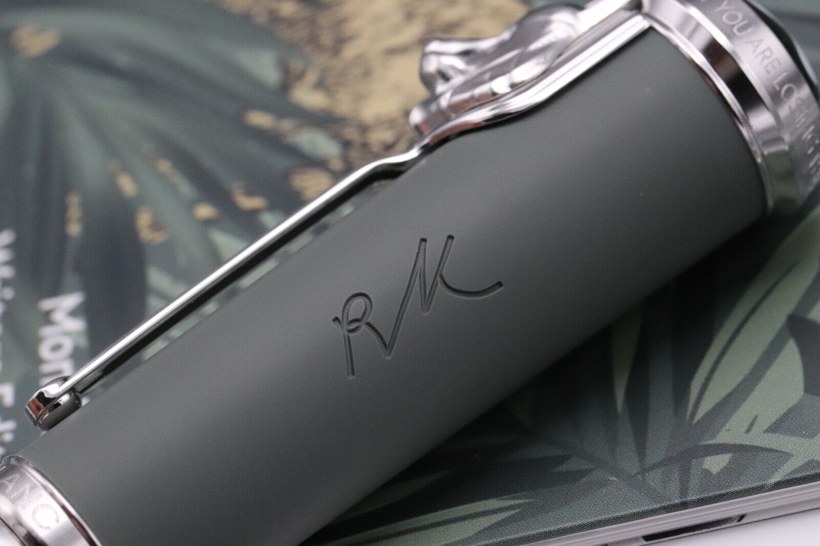 Montblanc Writers Edition Rudyard Kipling Fountain Pen – UNUSED image 4