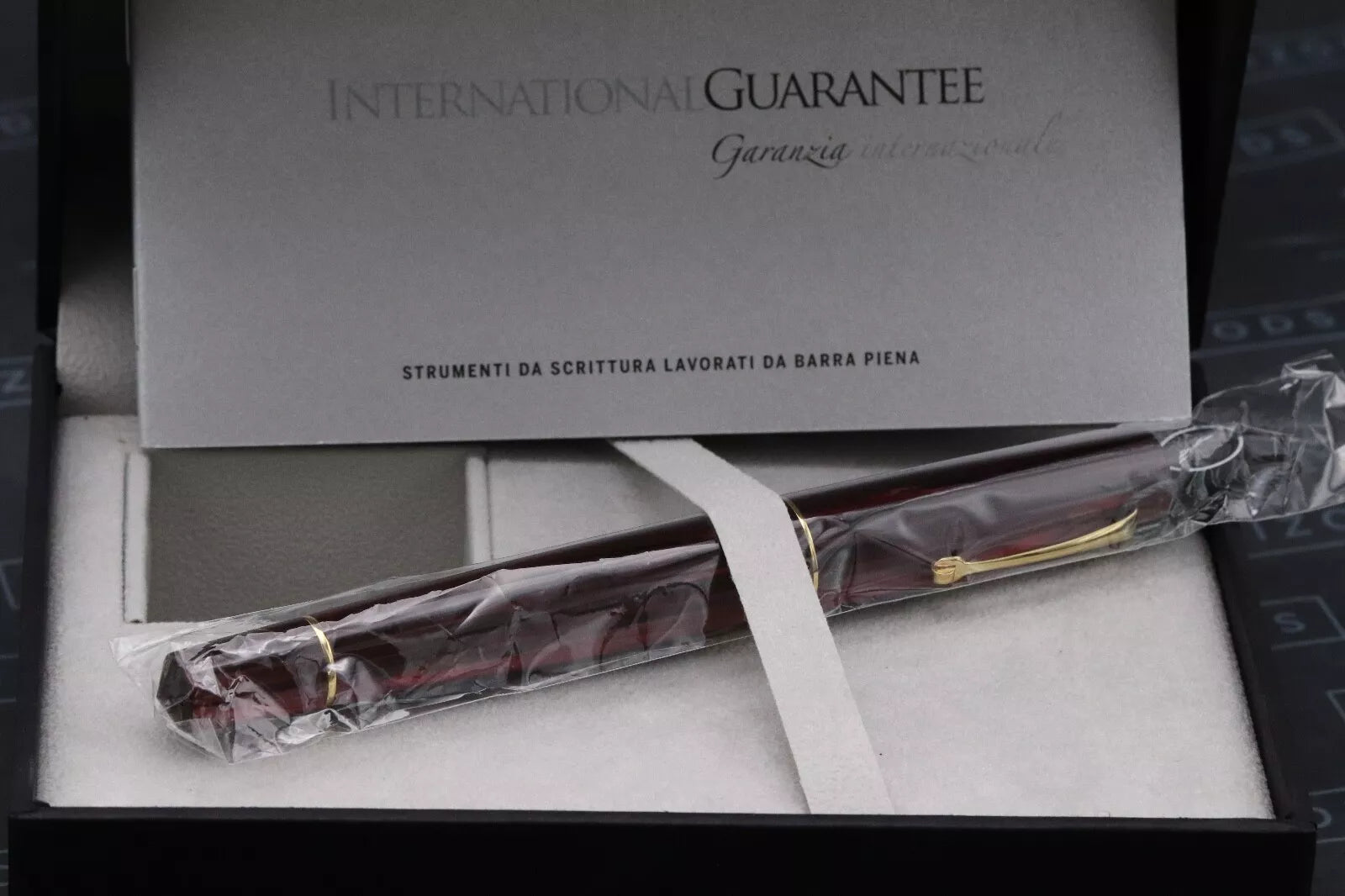 Leonardo MZG Rubino Celluloid Fountain Pen - #8 La Fenice EF Nib image 6