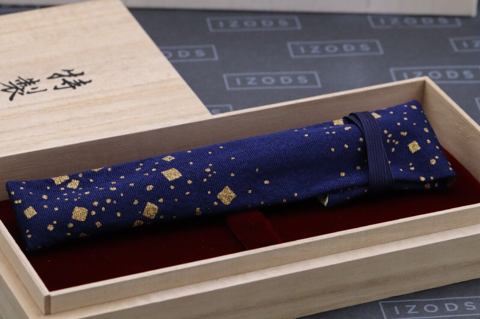 Nakaya Long Cigar Akebono 'Red and Black Skeleton' Fountain Pen - Music Nib image 5