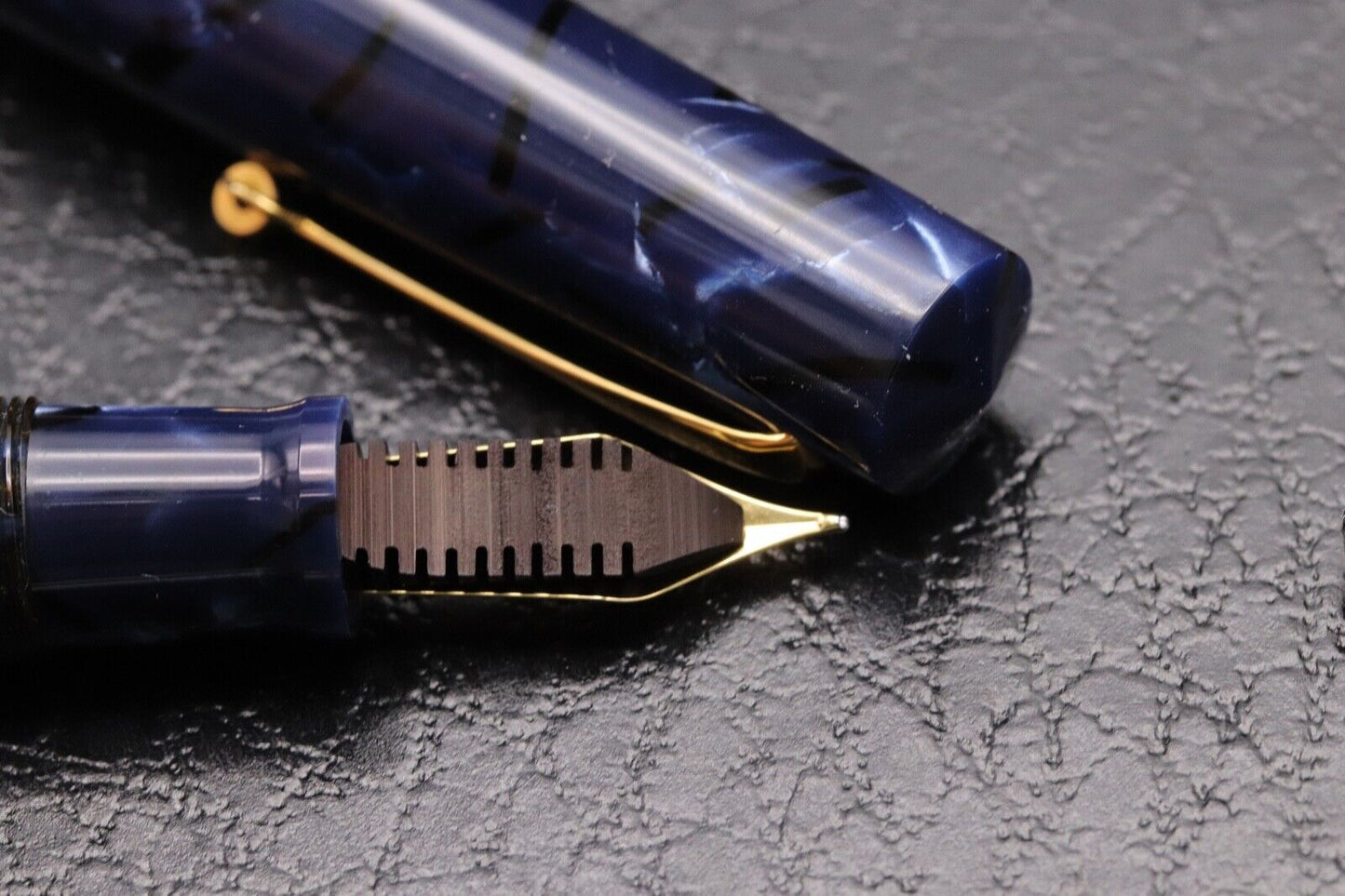 Omas 75th Anniversary Lucens Blue Royale Celluloid Limited Edition Fountain Pen image 5