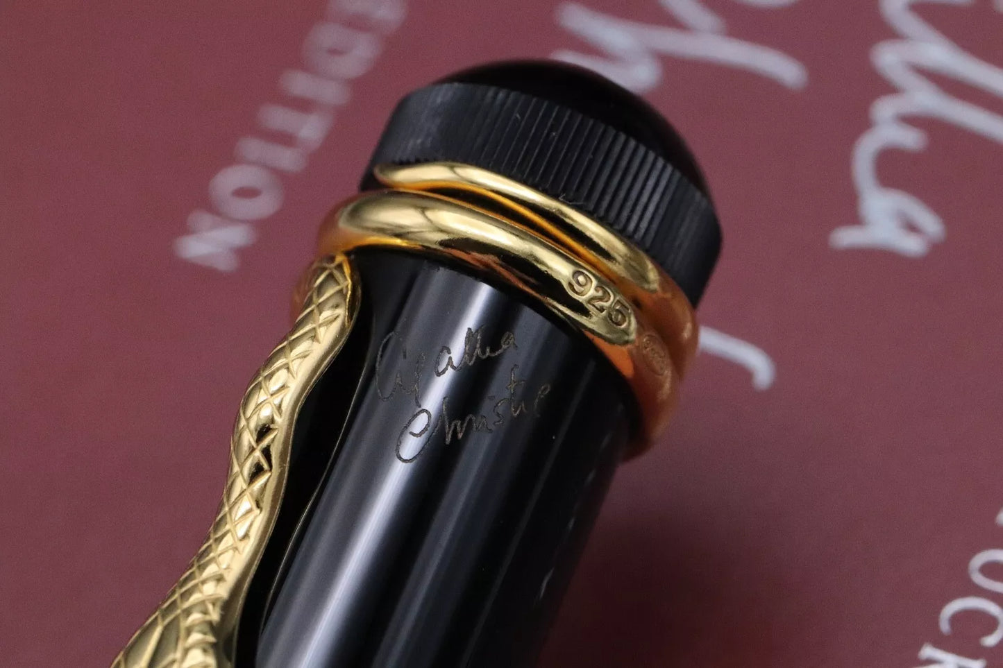 Montblanc Writers Edition Agatha Christie Vermeil Fountain Pen - UNUSED image 6