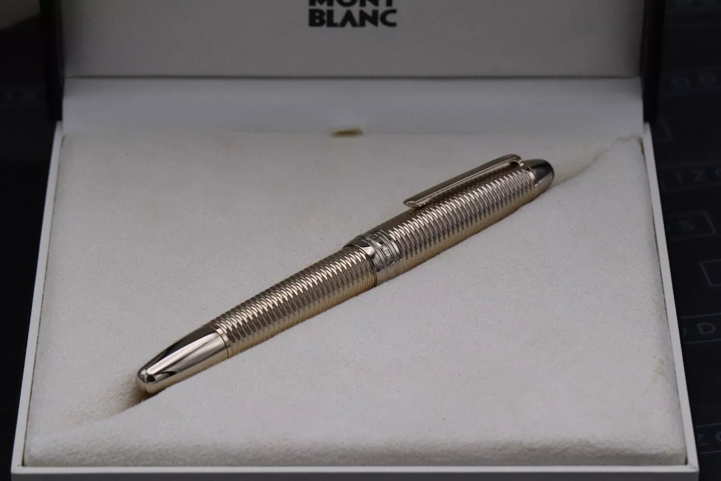 Montblanc Meisterstuck 146 LeGrand Geometry Solitaire Fountain Pen - UNUSED image 6