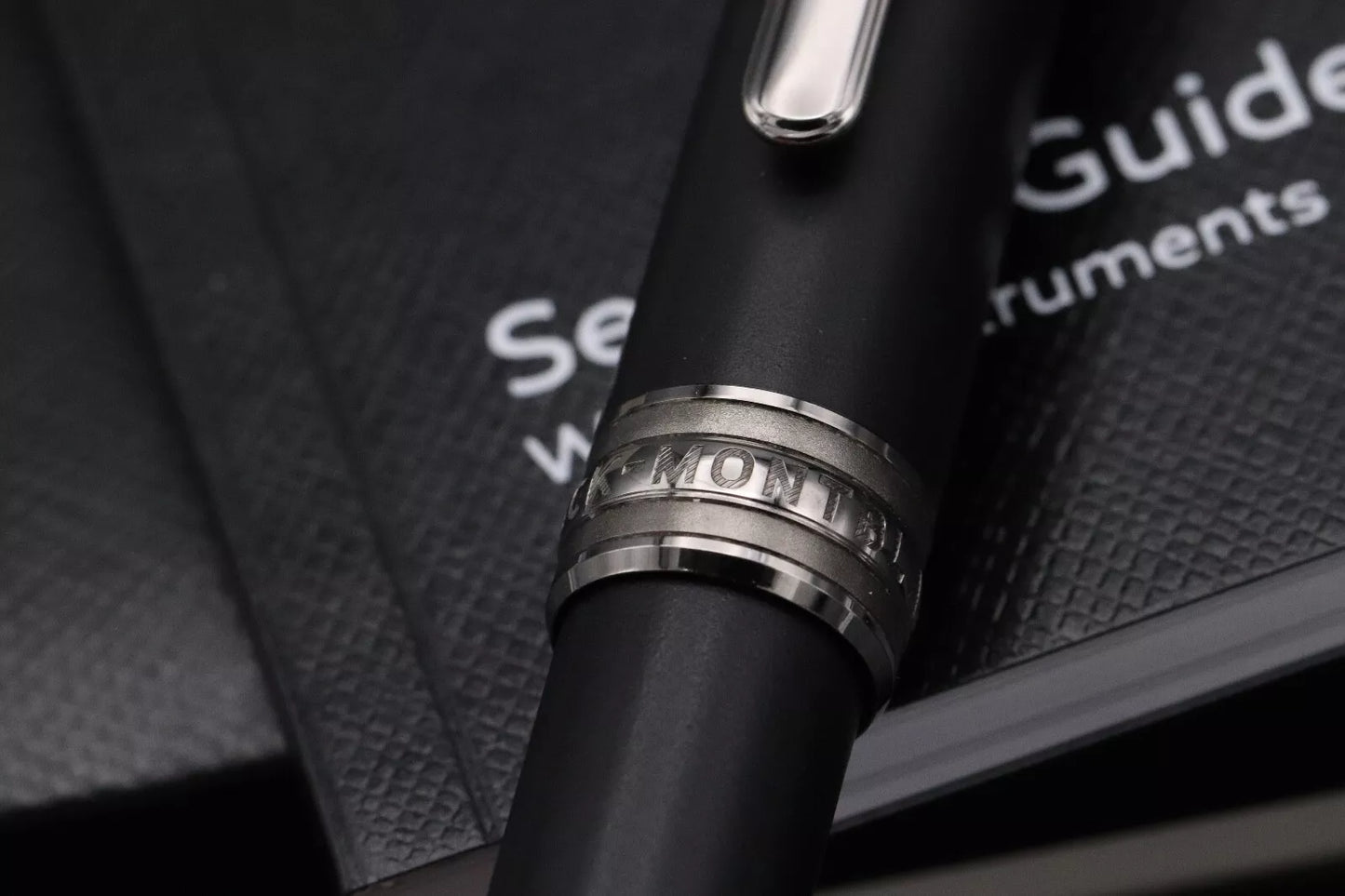 Montblanc Meisterstuck Classique Ultra Black Rollerball / Fineliner Pen image 4