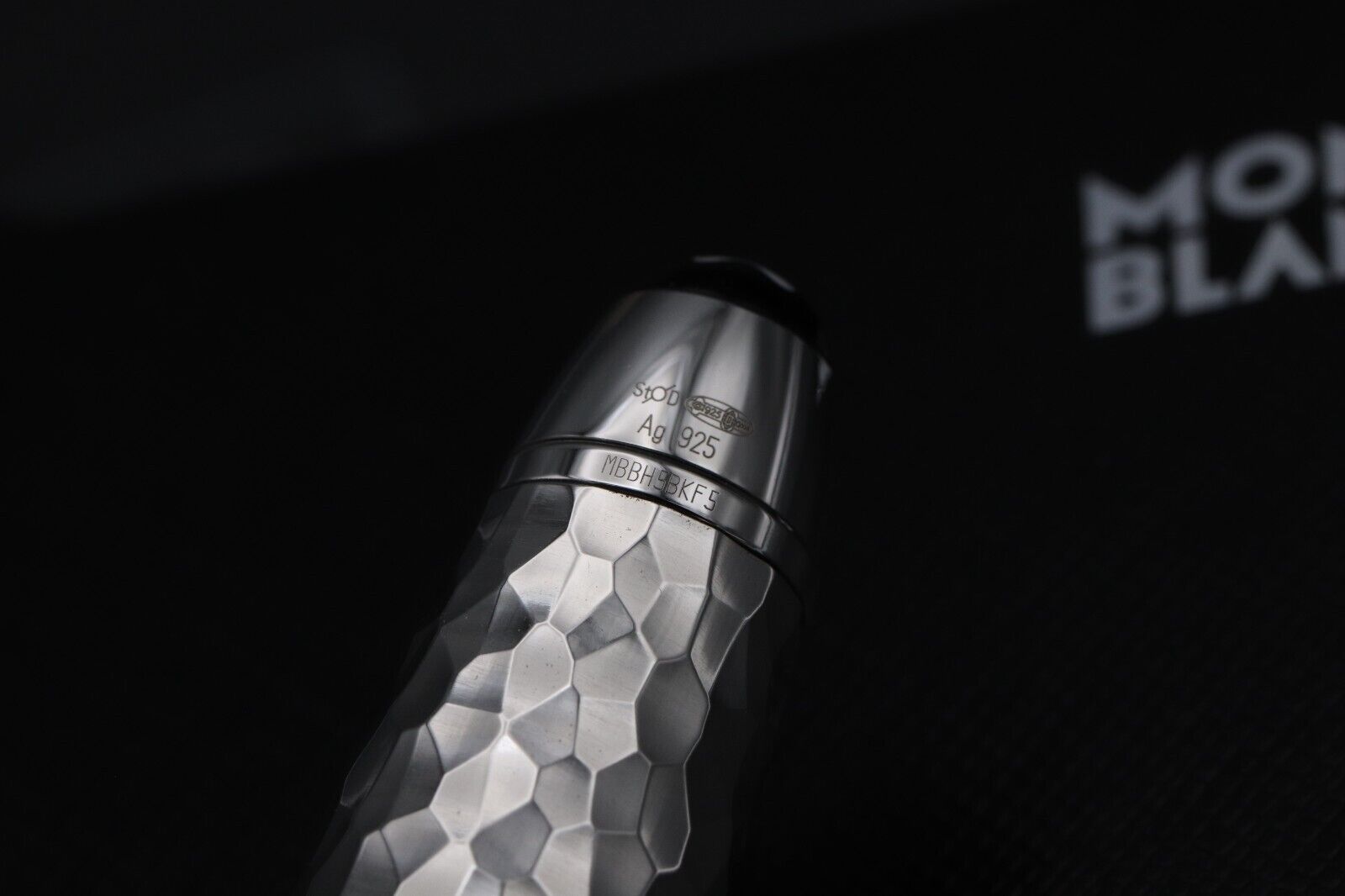 Montblanc Meisterstuck LeGrand Martele Silver Fountain Pen - EF - NEVER INKED image 5