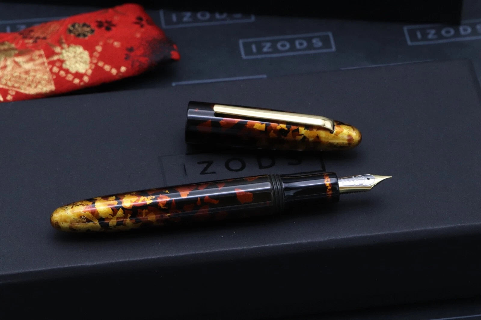 Taccia Miyabi Maki-e Amber Crystal Limited Edition Fountain Pen - 30/30 image 6