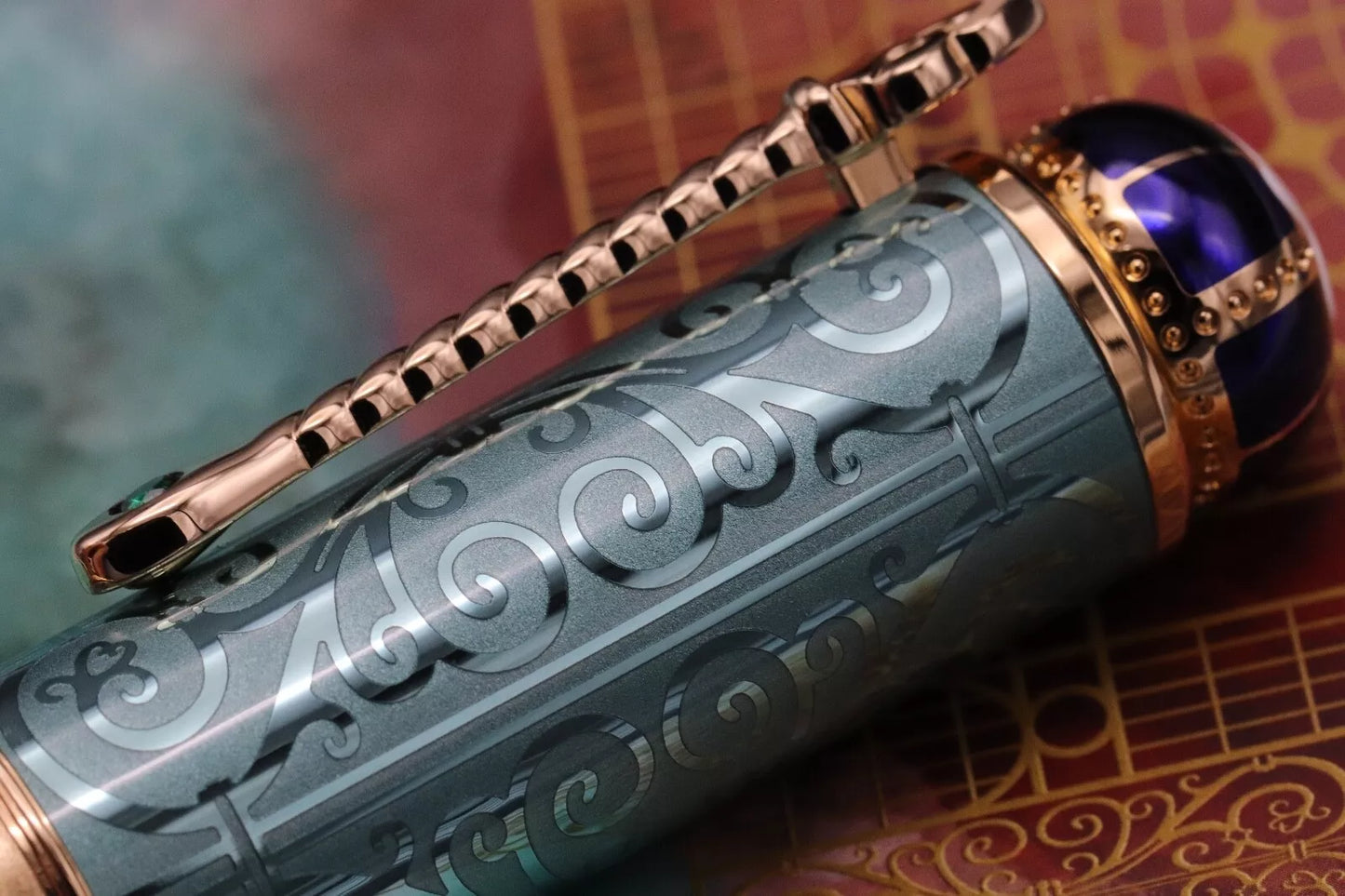 Montblanc Patron of Art Homage to Victoria 4810 Fountain Pen image 7