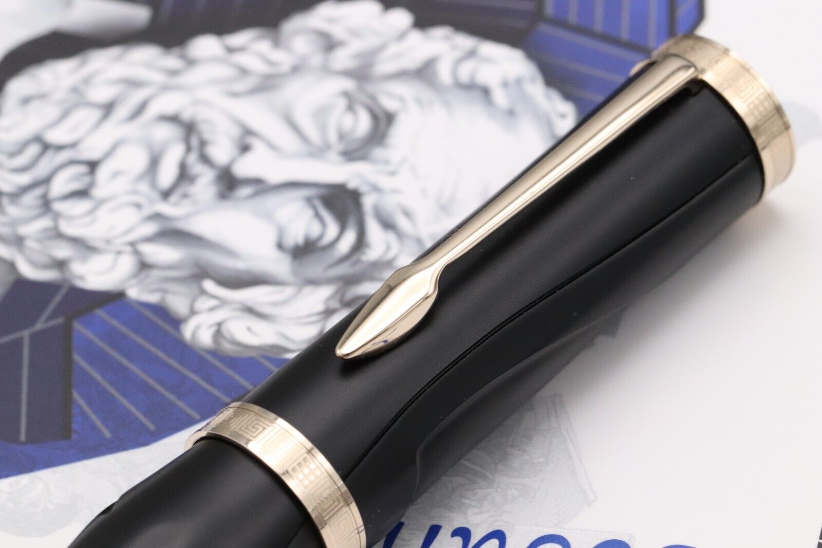 Montblanc Writers Edition Homage to Homer Fountain Pen image 5