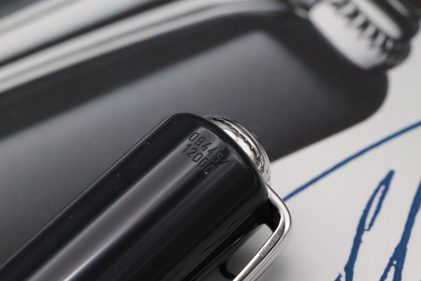 Montblanc Writers Edition Leo Tolstoy Ballpoint Pen - UNUSED image 3