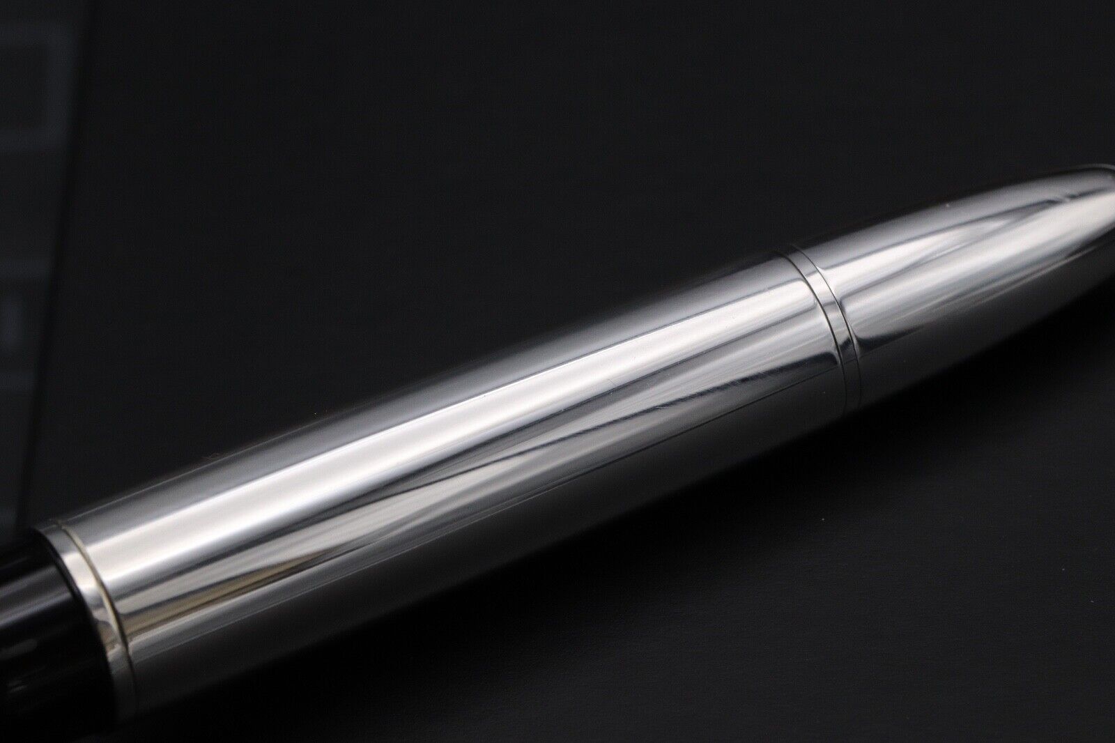 Montblanc Meisterstuck 146 LeGrand Silver Fibre Guilloche Fountain Pen - UNUSED image 3