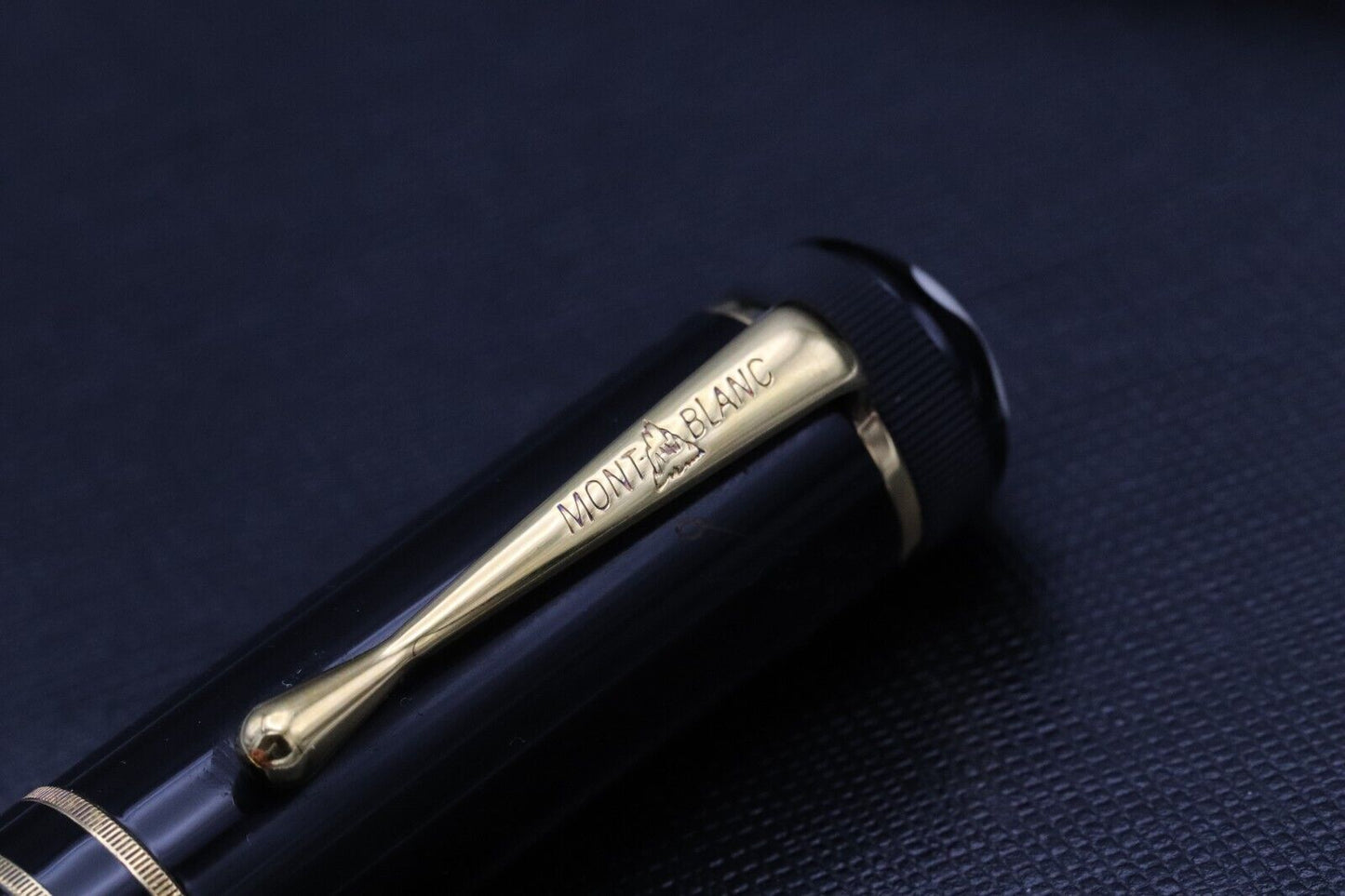 Montblanc Writers Edition Oscar Wilde Fountain Pen image 4