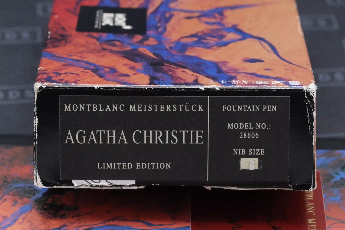 Montblanc Writers Edition Agatha Christie Vermeil Fountain Pen - UNUSED image 12
