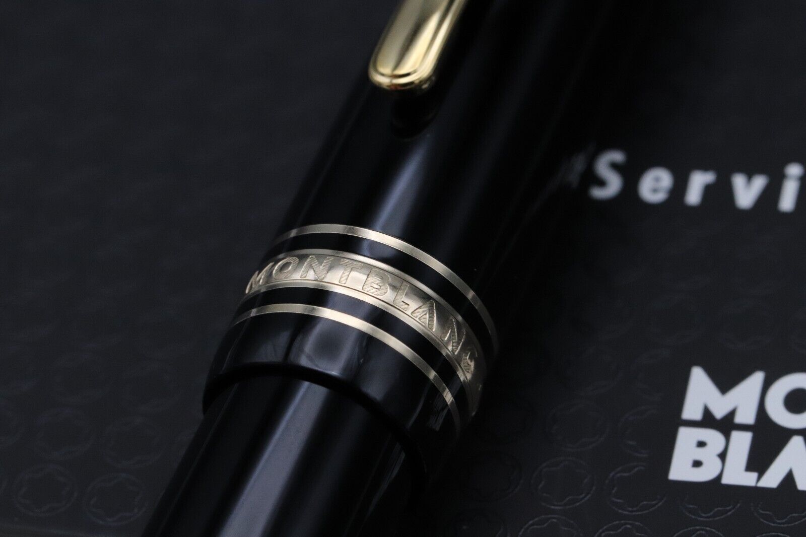 Montblanc Meisterstuck 147 Traveller Gold Coated Fountain Pen inc Pouch - UNUSED image 4