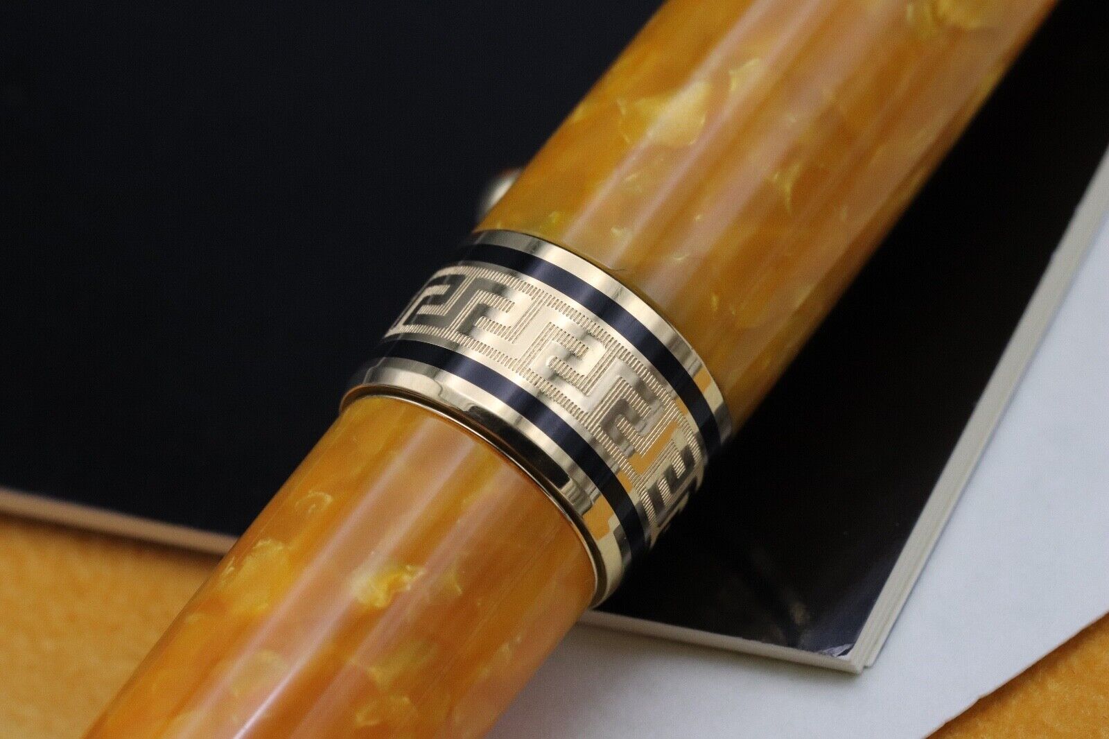 Aurora Optima Sole Limited Edition Fountain Pen - NEVER INKED image 4