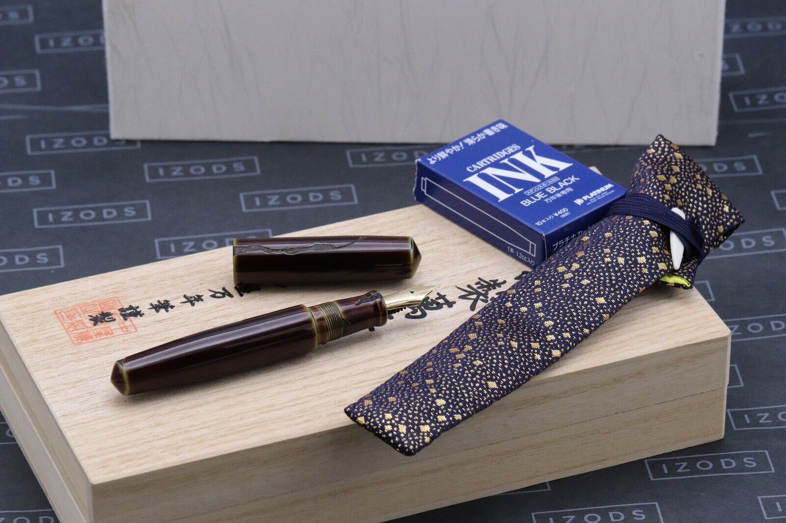 Nakaya Piccolo Cigar Heki-Tamenuri Negoro Fountain Pen - Soft Fine Nakata Nib image 0