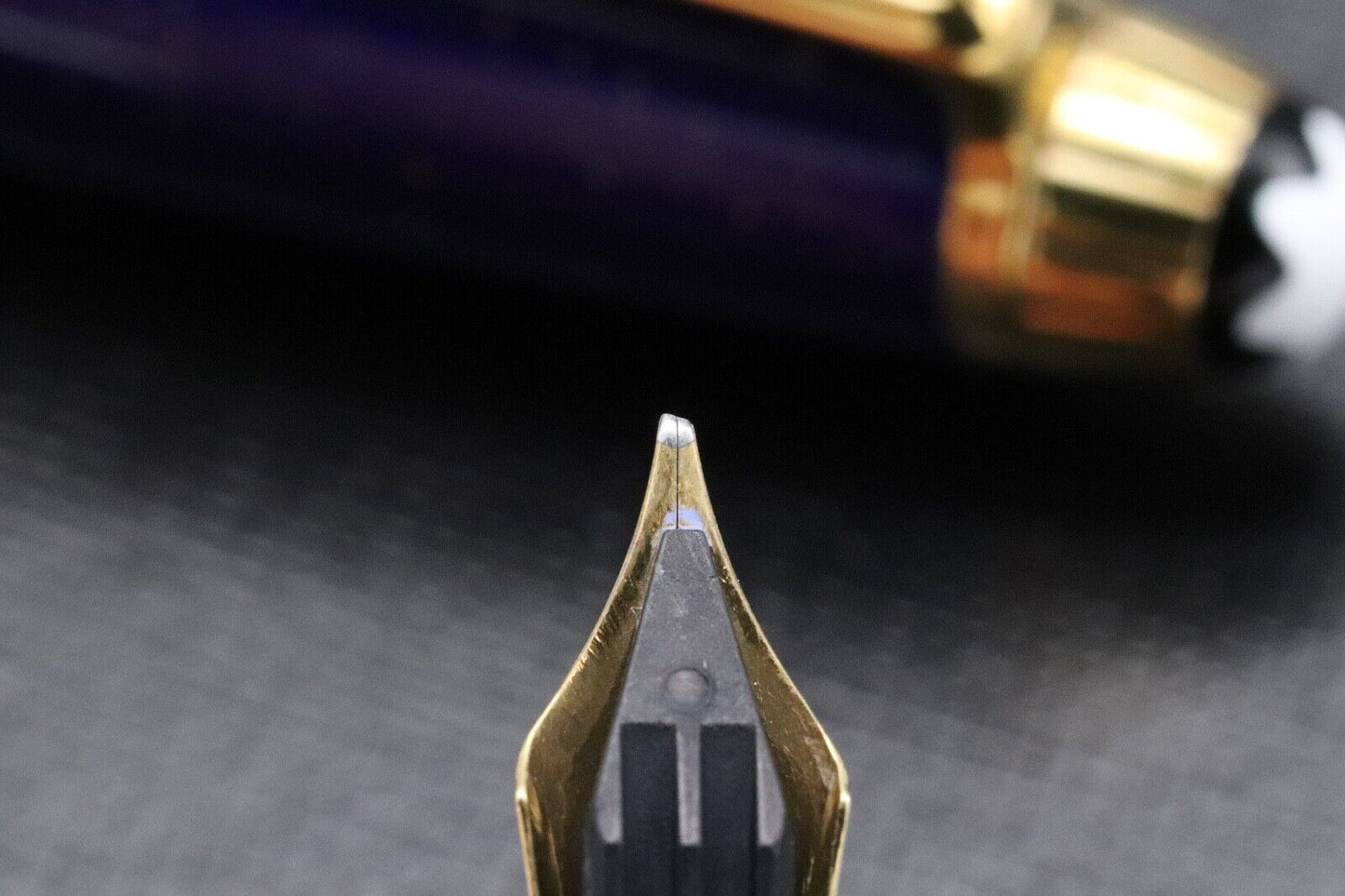 Montblanc Meisterstuck 144 Classique Ramses II Vermeil Fountain Pen - OM Nib image 4