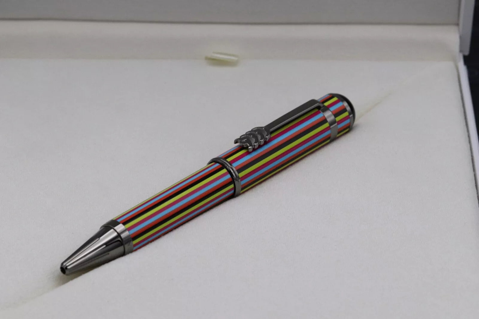 Montblanc Great Characters The Beatles Special Edition Ballpoint Pen image 7